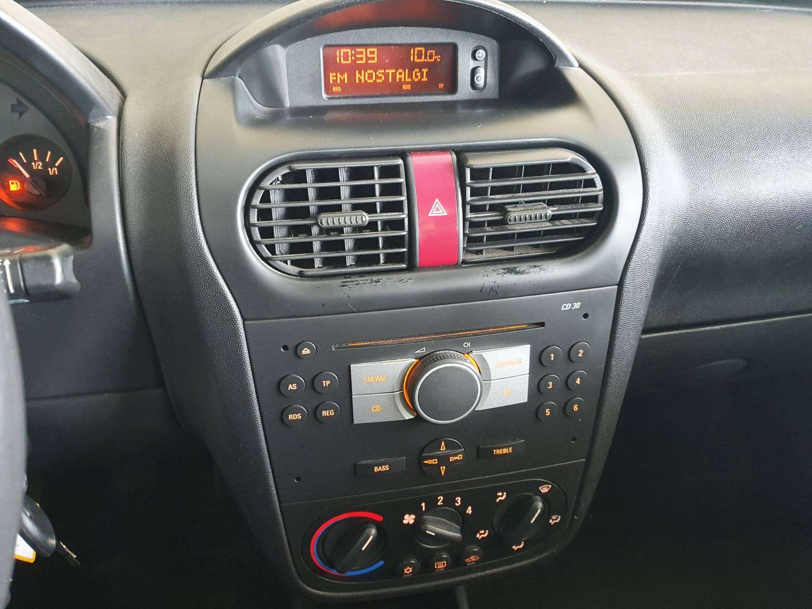 Opel Combo 🟢1.4 ESSENCE 90CV - 1ER MAIN - CARNET D'ENTRETIEN - CLIM
