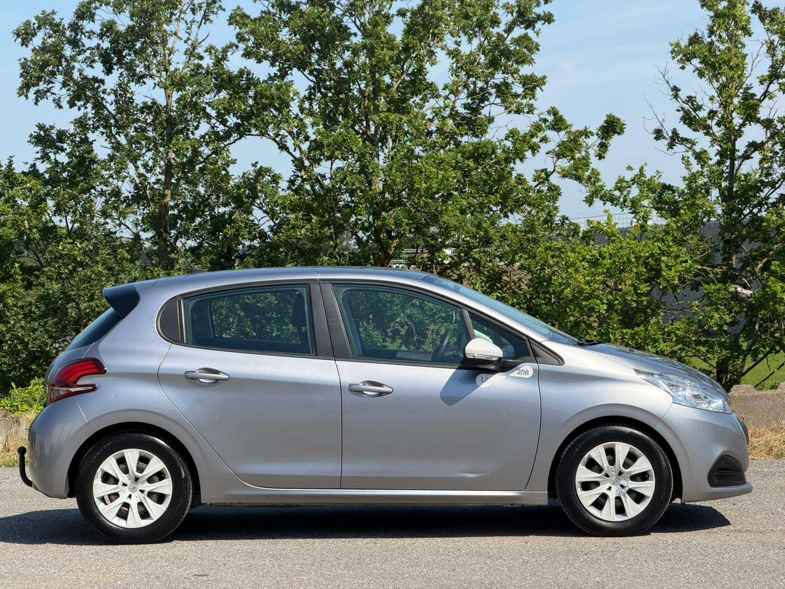Peugeot 208 ROULE PARFAITEMENT