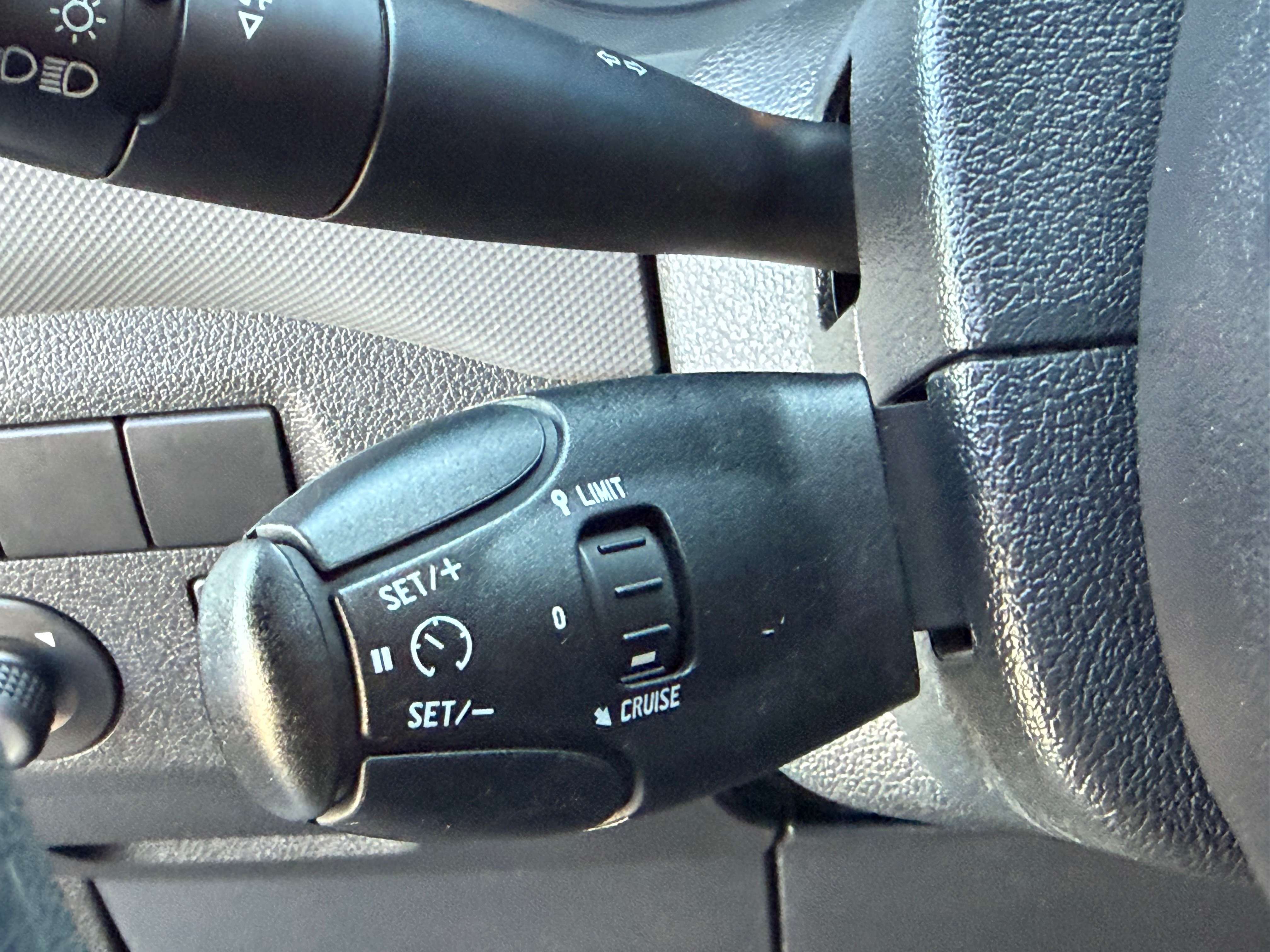 Citroen Berlingo * UTILITAIRE * TRES PROPRE * AIRCO * EURO 6B *