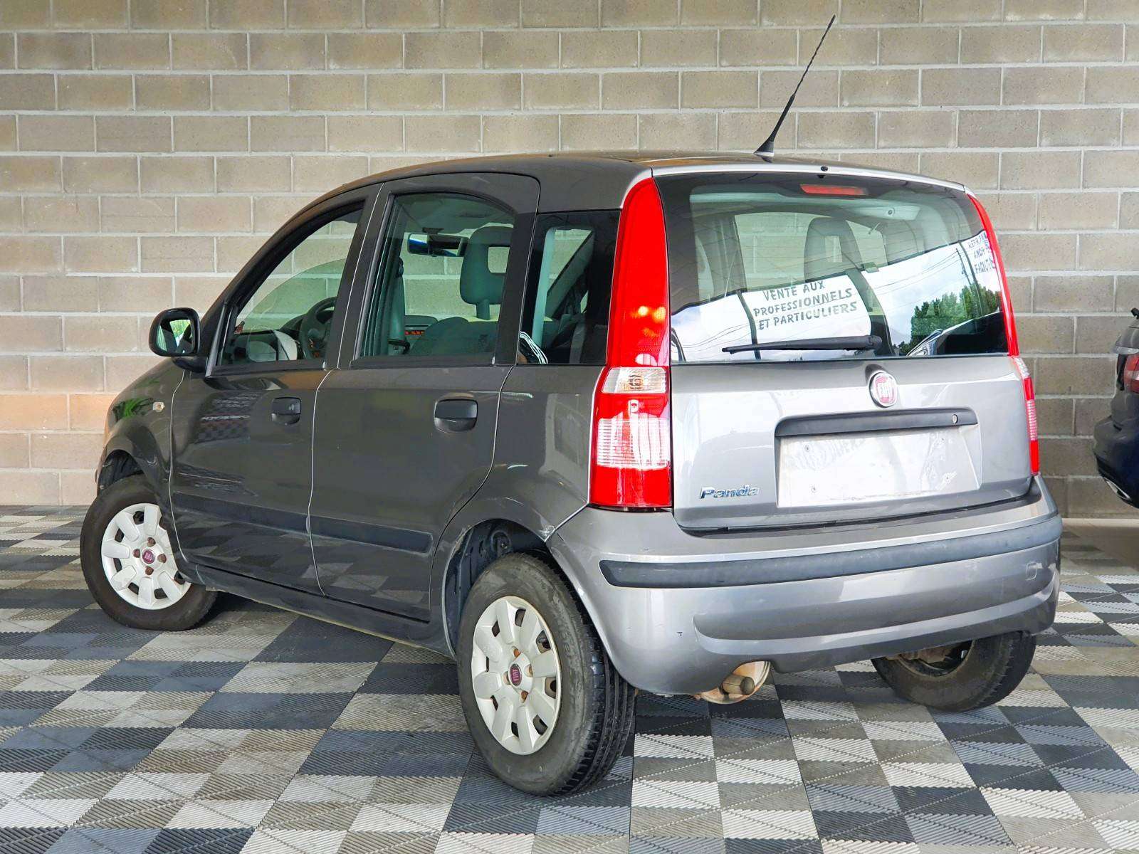 Fiat Panda 🟢1.2 ESSENCE 60CV / 1ER MAIN / GARANTIE 12 MOIS
