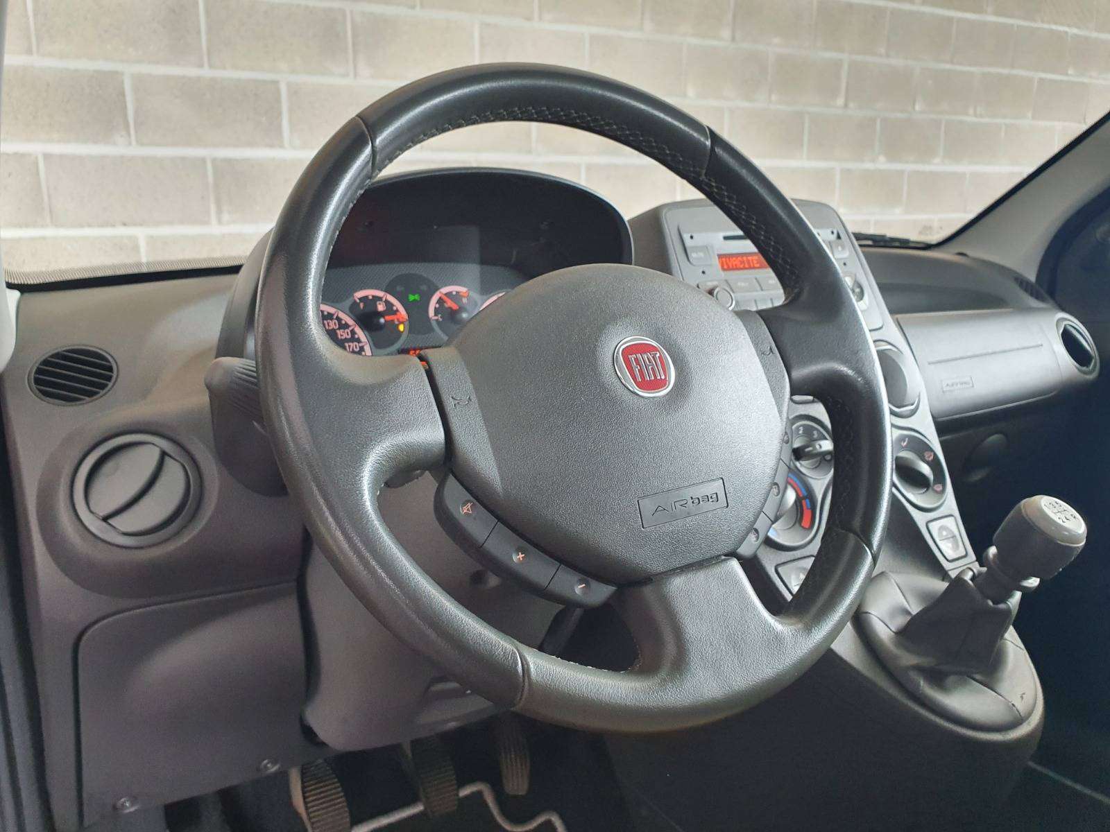 Fiat Panda 🟢1.2 ESSENCE 60CV / 1ER MAIN / GARANTIE 12 MOIS
