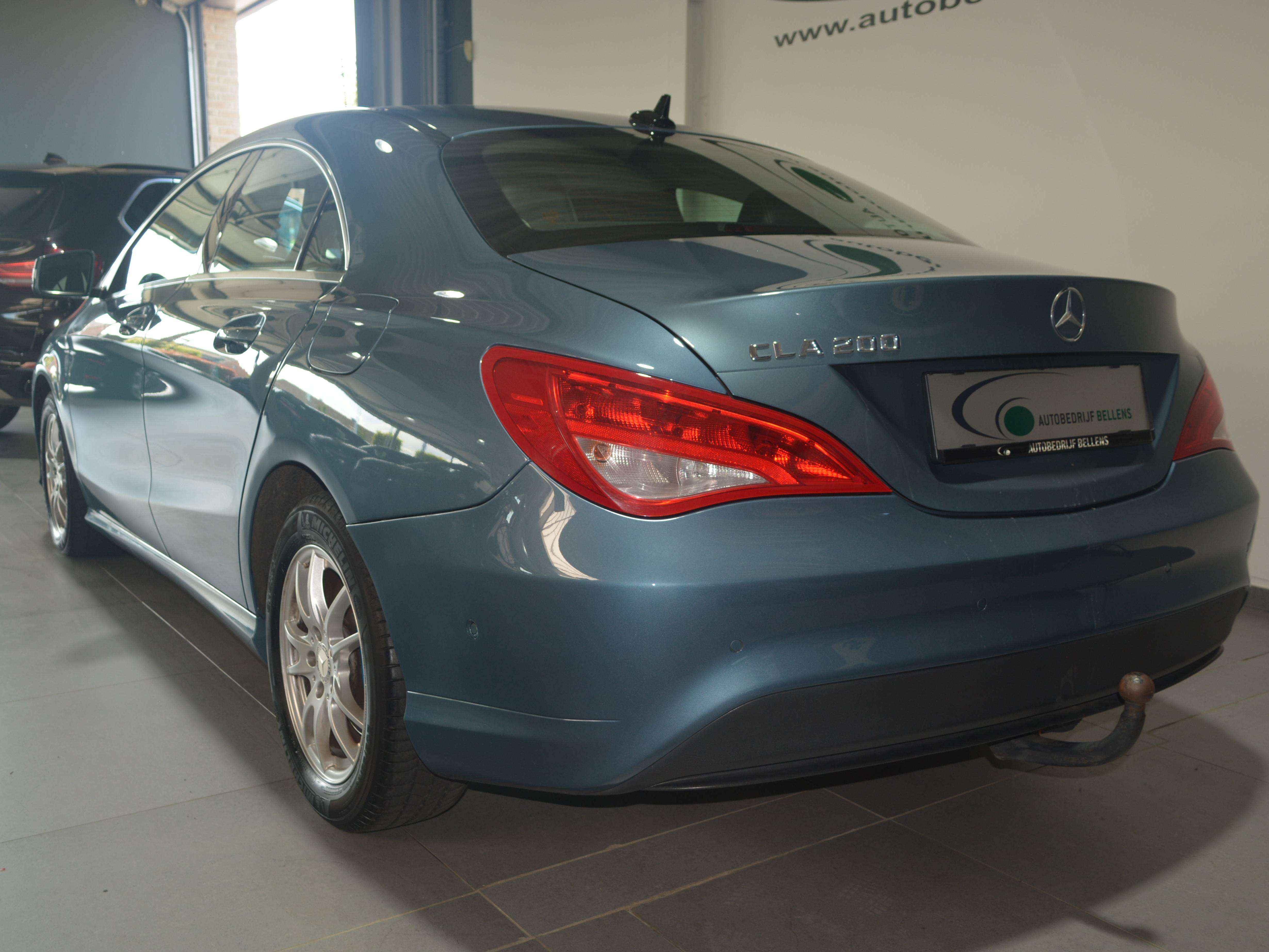 Mercedes-Benz CLA 200 CLA 200 / NAVI / GED. LEDER