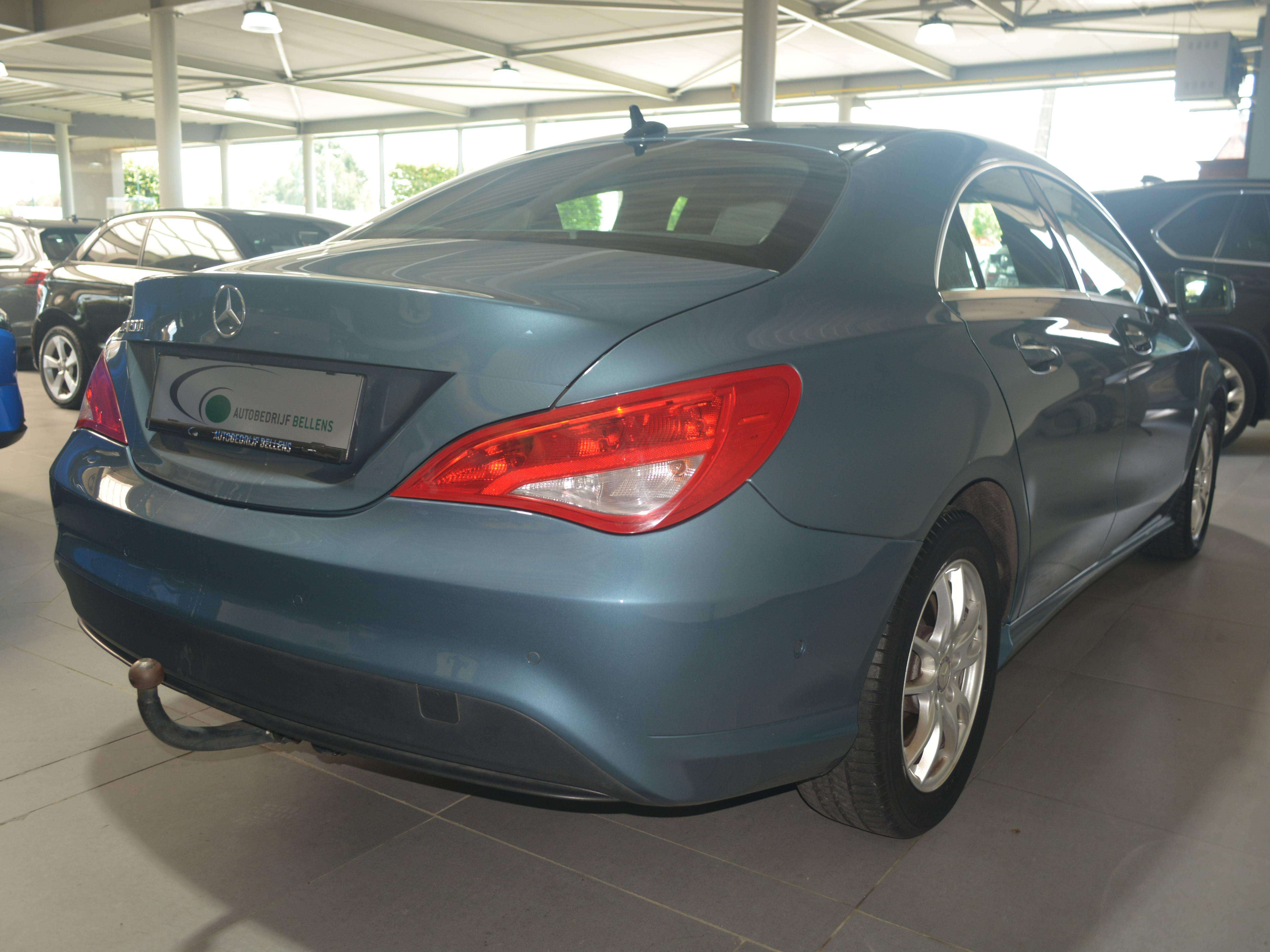 Mercedes-Benz CLA 200 CLA 200 / NAVI / GED. LEDER
