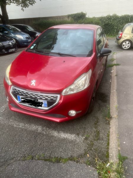 Peugeot 208 1.6 THP 200 GTI 3P