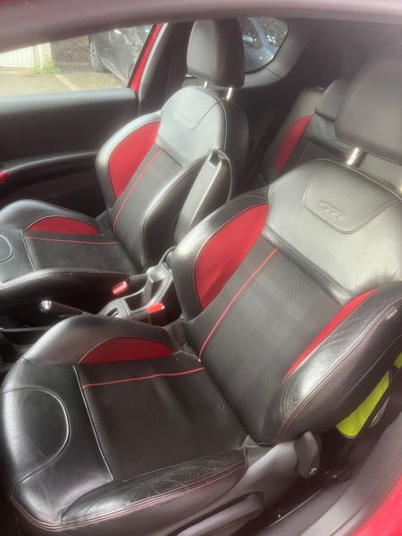 Peugeot 208 1.6 THP 200 GTI 3P