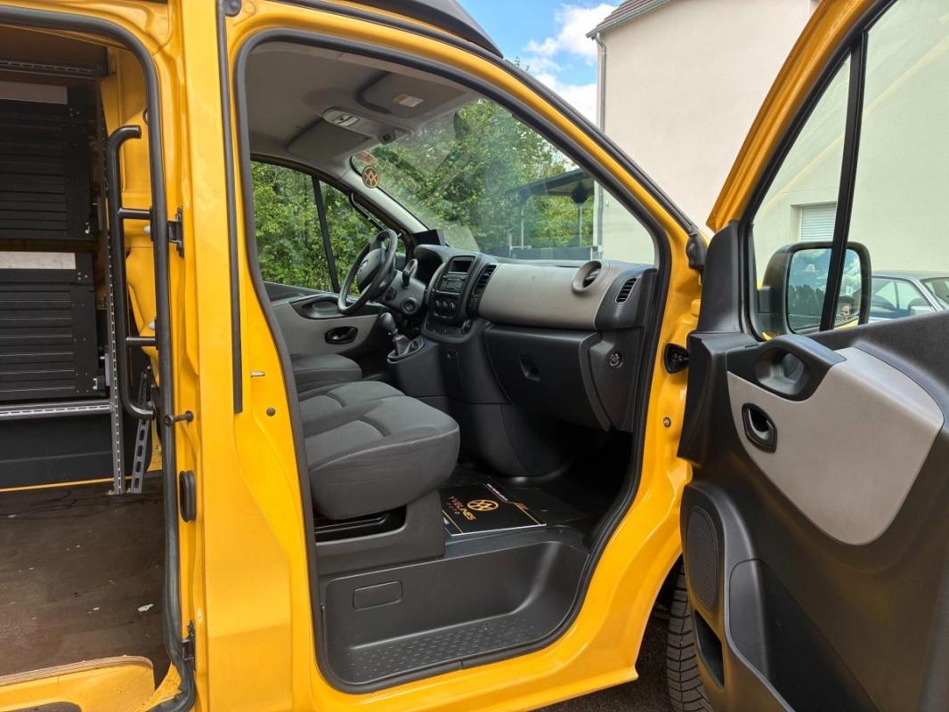 Renault Trafic Vu FOURGON 1.6 DCI 125 1T2 L1H2 ENERGY GRAND-CONFORT