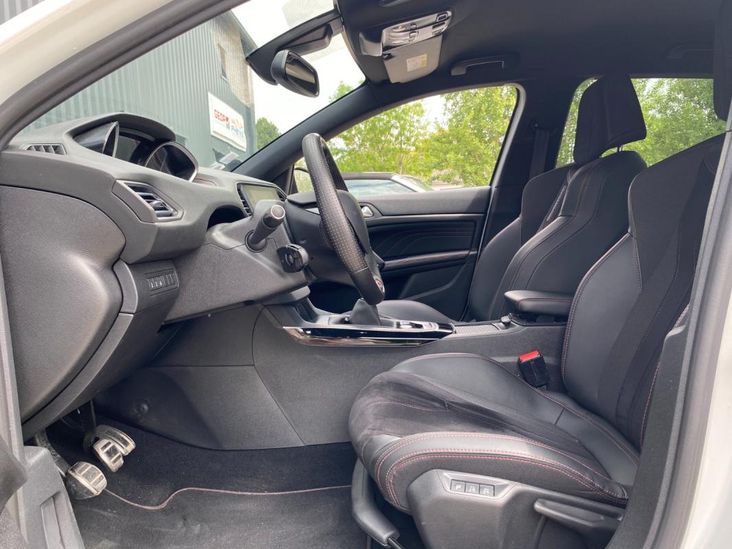 Peugeot 308 PureTech 263ch SS BVM6 GTi by PEUGEOT SPORT - SUIVI DENON CARPLAY SIÈGES CHAUFFANTS