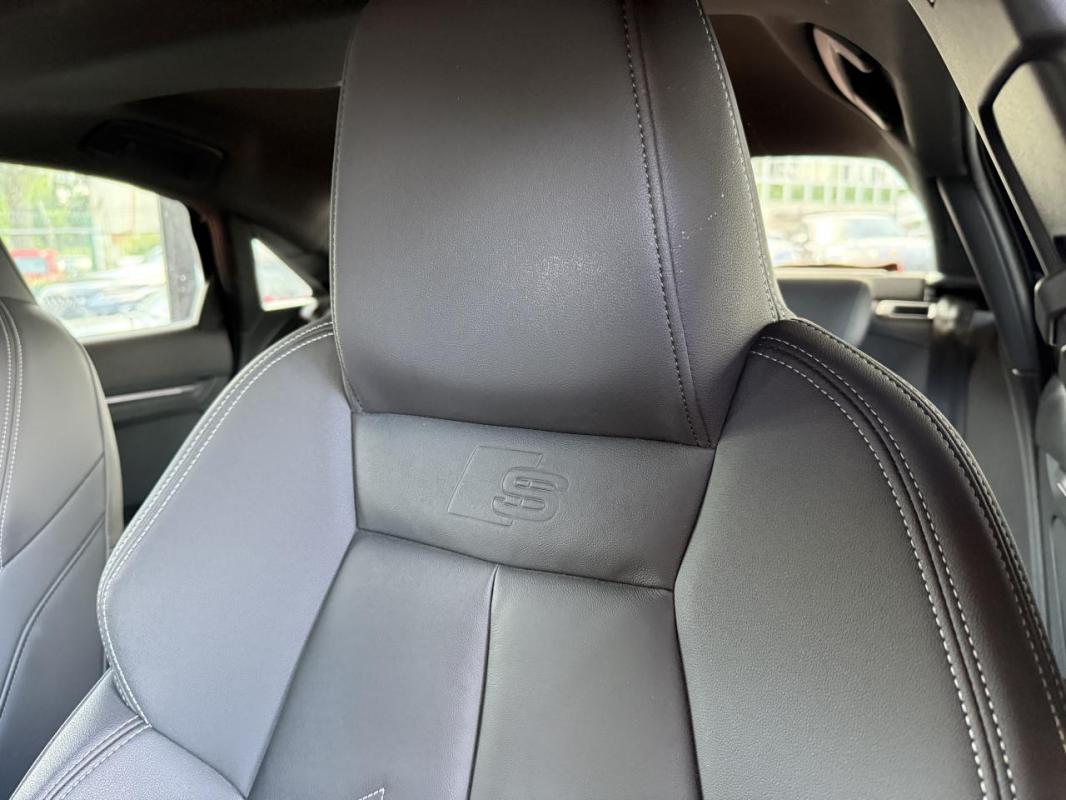 Audi A3 Berline 1.5 35 TFSI - 150 BV S-Tronic 7 8Y S line PHASE 1