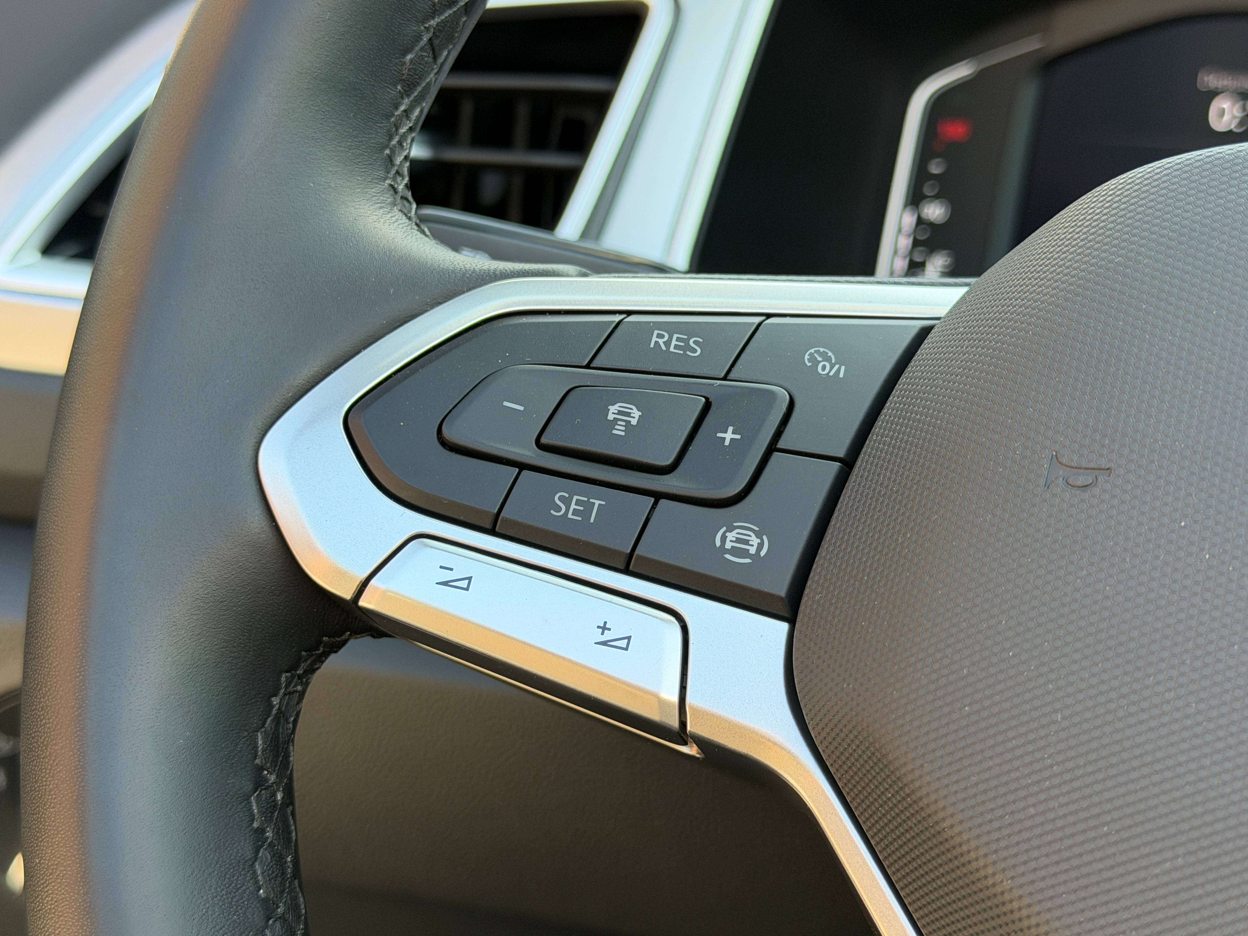 Volkswagen T-Roc Sg chauffants - CarPlay - Caméra - Cuir