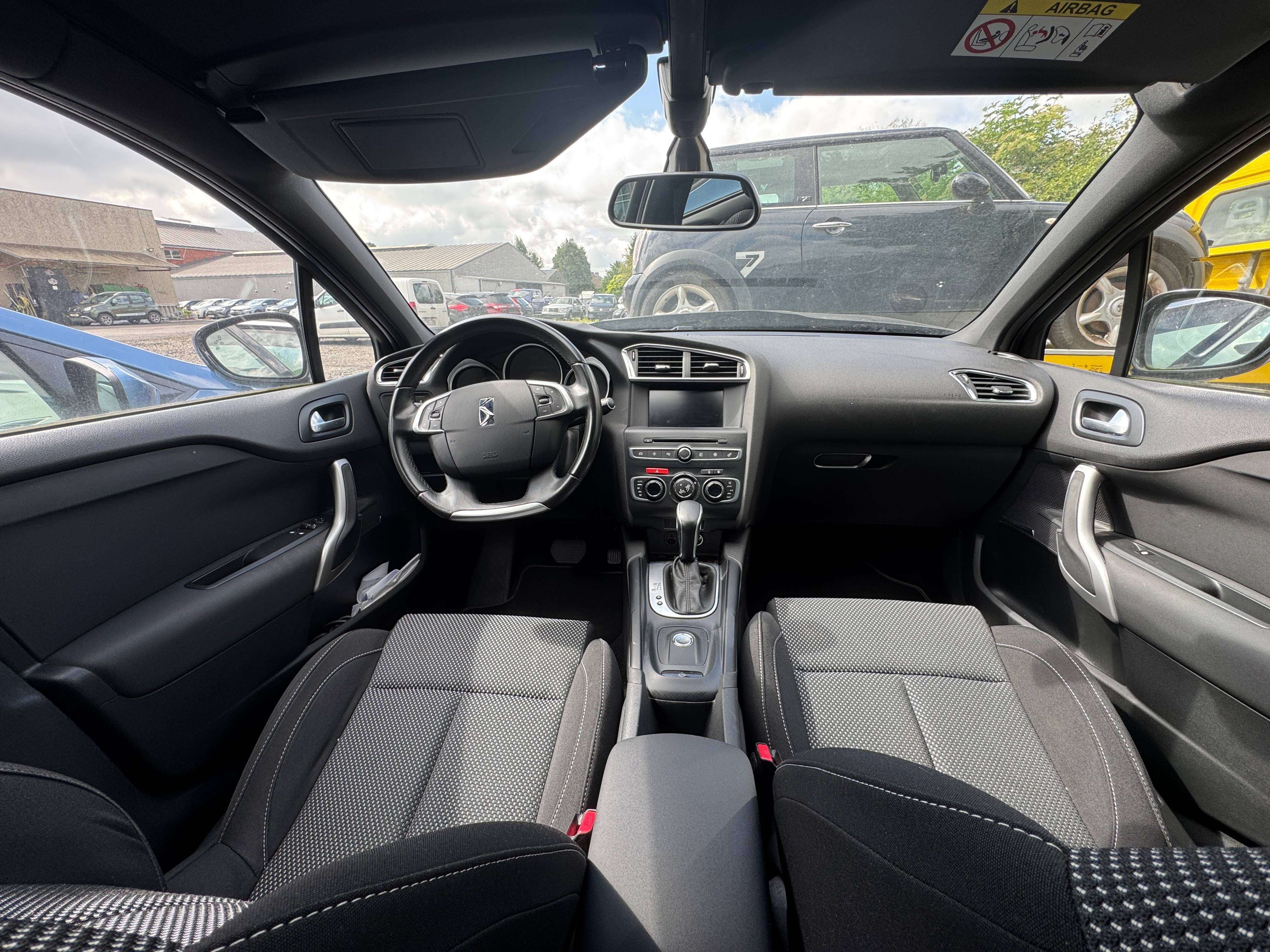 DS Automobiles DS 4 Crossback ** 1.6 THP ** Marchand ou export ** Moteur OK **