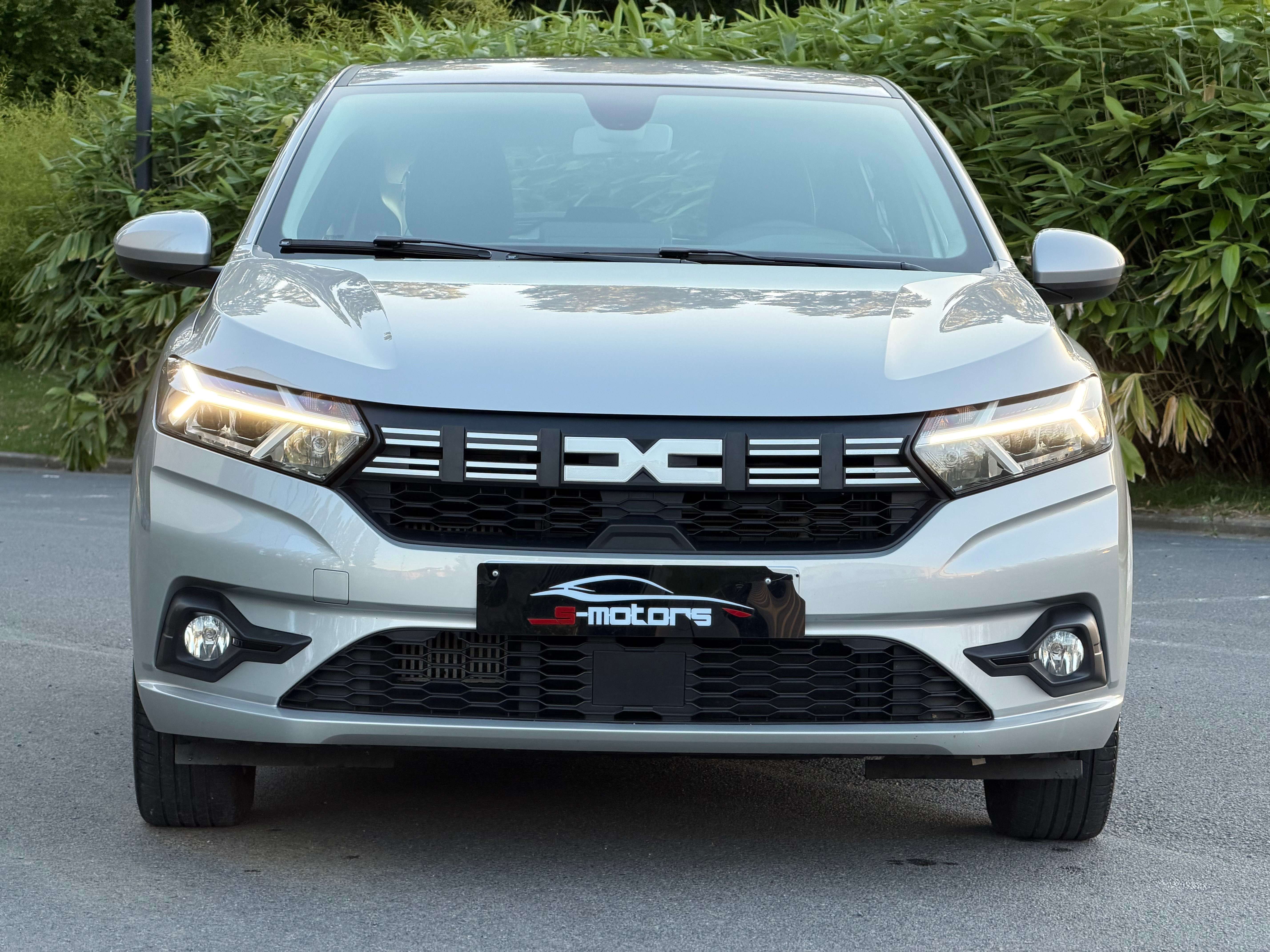 Dacia Sandero • ÉTAT NEUF • AUTOMATIQUE