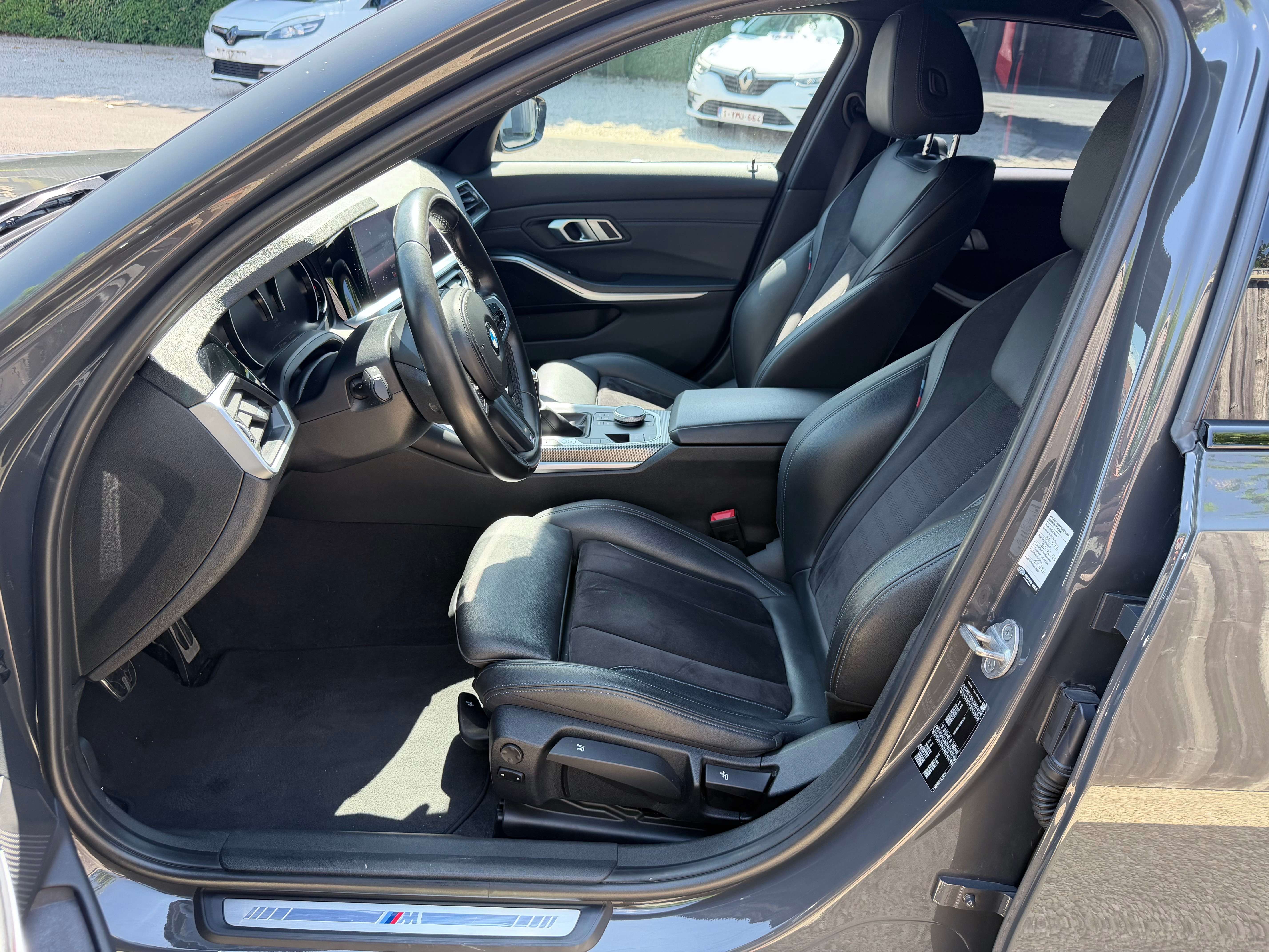 BMW 318 318d M-SPORT 20"/FULL-LED/ZETELVERW./CARPLAY..
