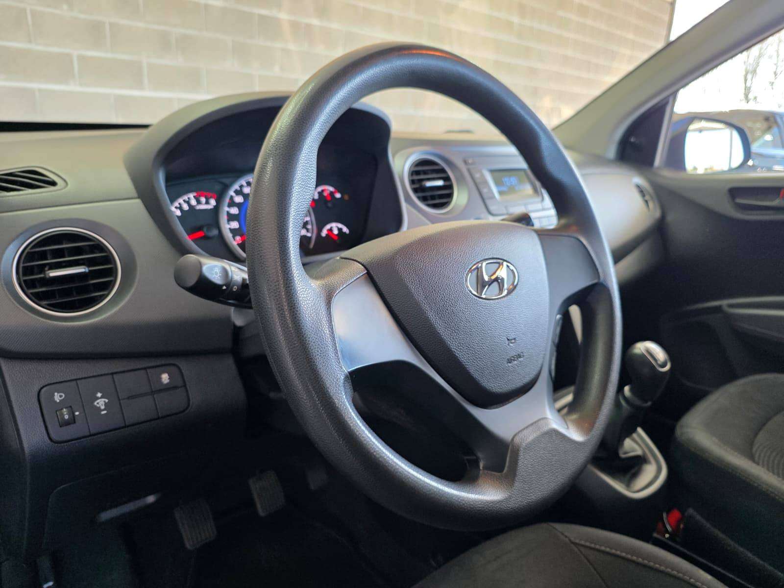Hyundai i10 🟢1.0 ESSENCE 67CV - 1ER MAIN - 5 PORTES -CITADINE