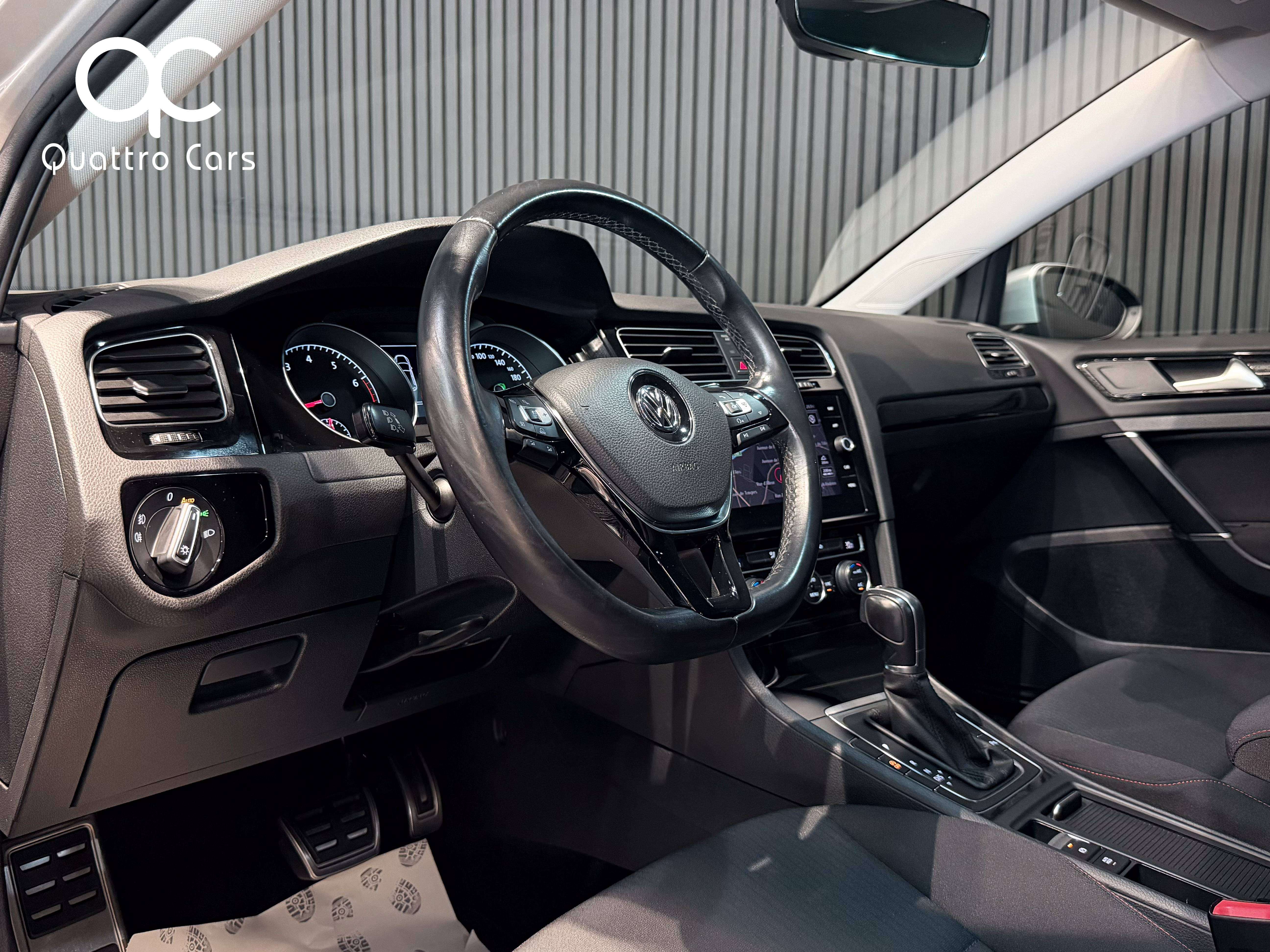 Volkswagen Golf 1.0 TSI / DSG / Sound édition / Boite auto / Gps / Car play / Camera