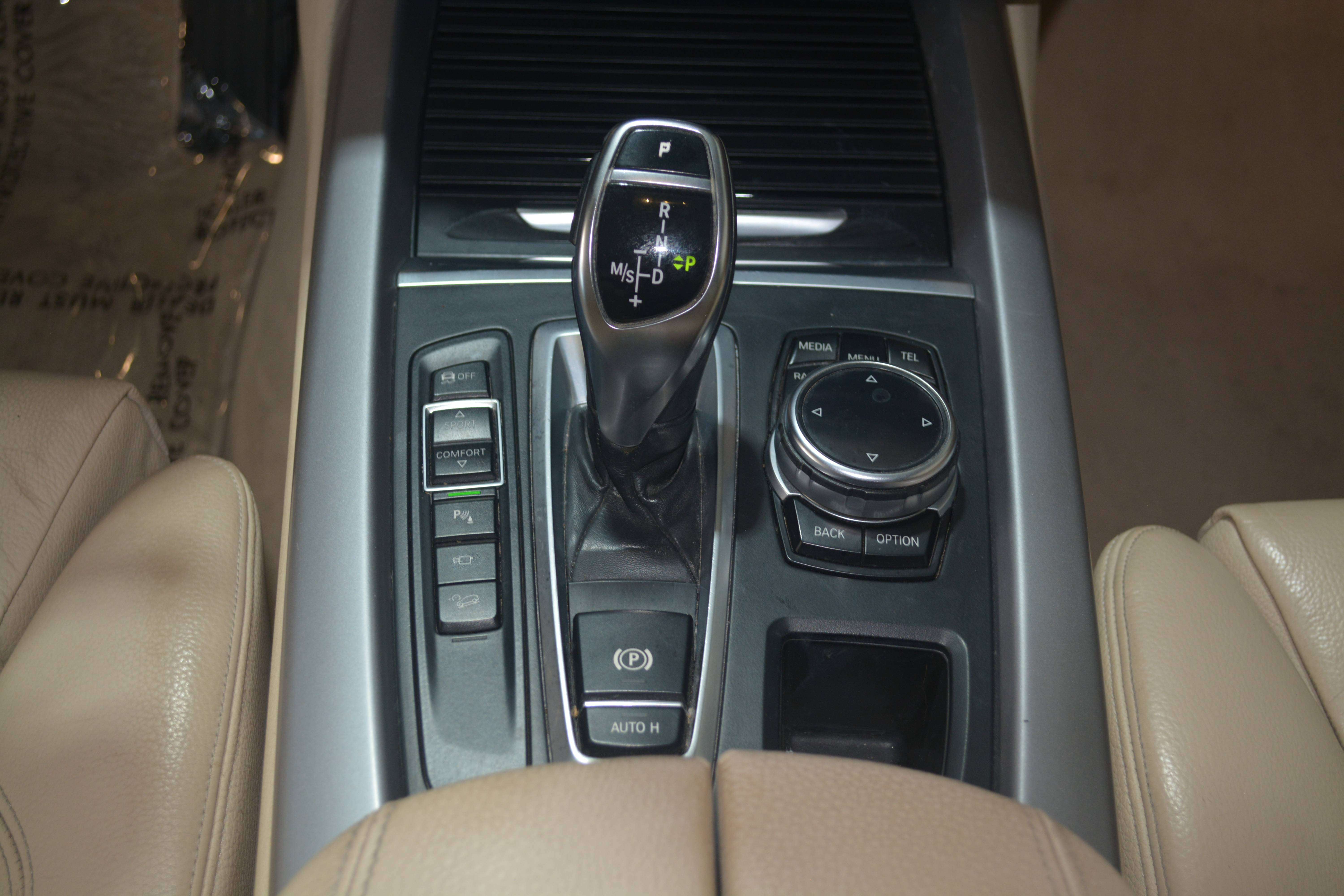 BMW X5 X5 2.0 dAS xDrive25 LEDER / NAVI +360°  CAMERA / SPORTZETELS