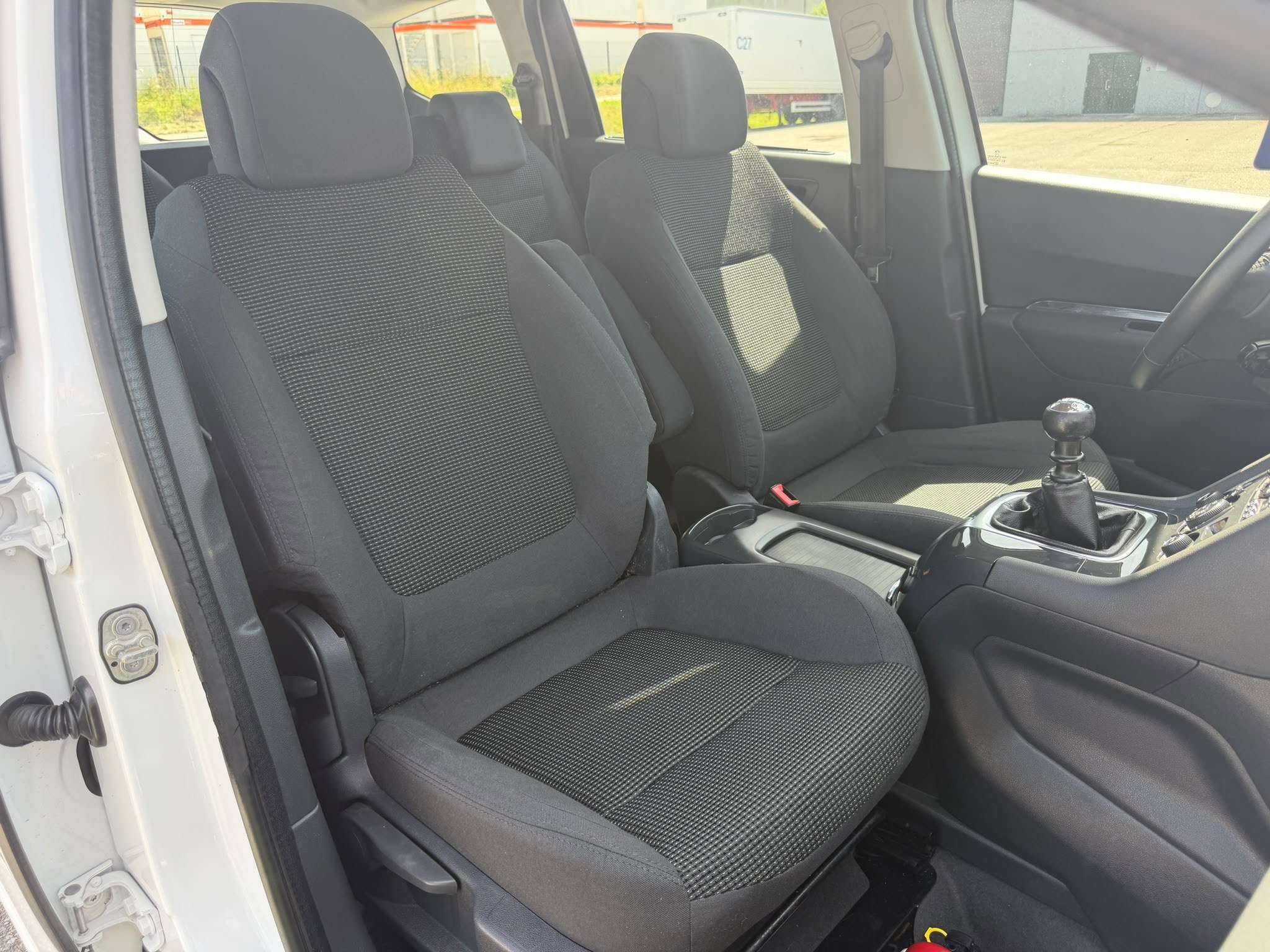 Peugeot 5008 5008 1.6 HDi