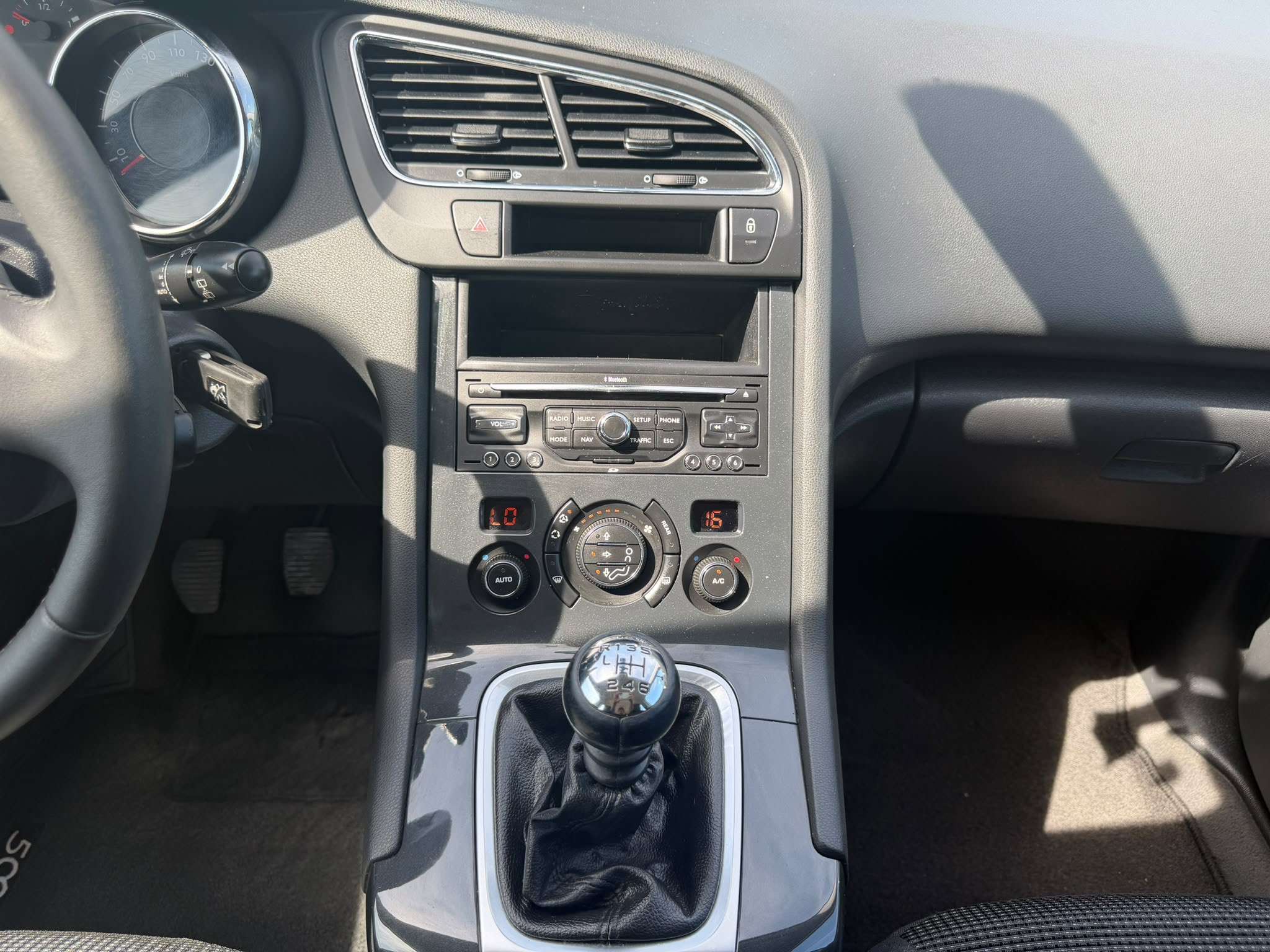 Peugeot 5008 5008 1.6 HDi