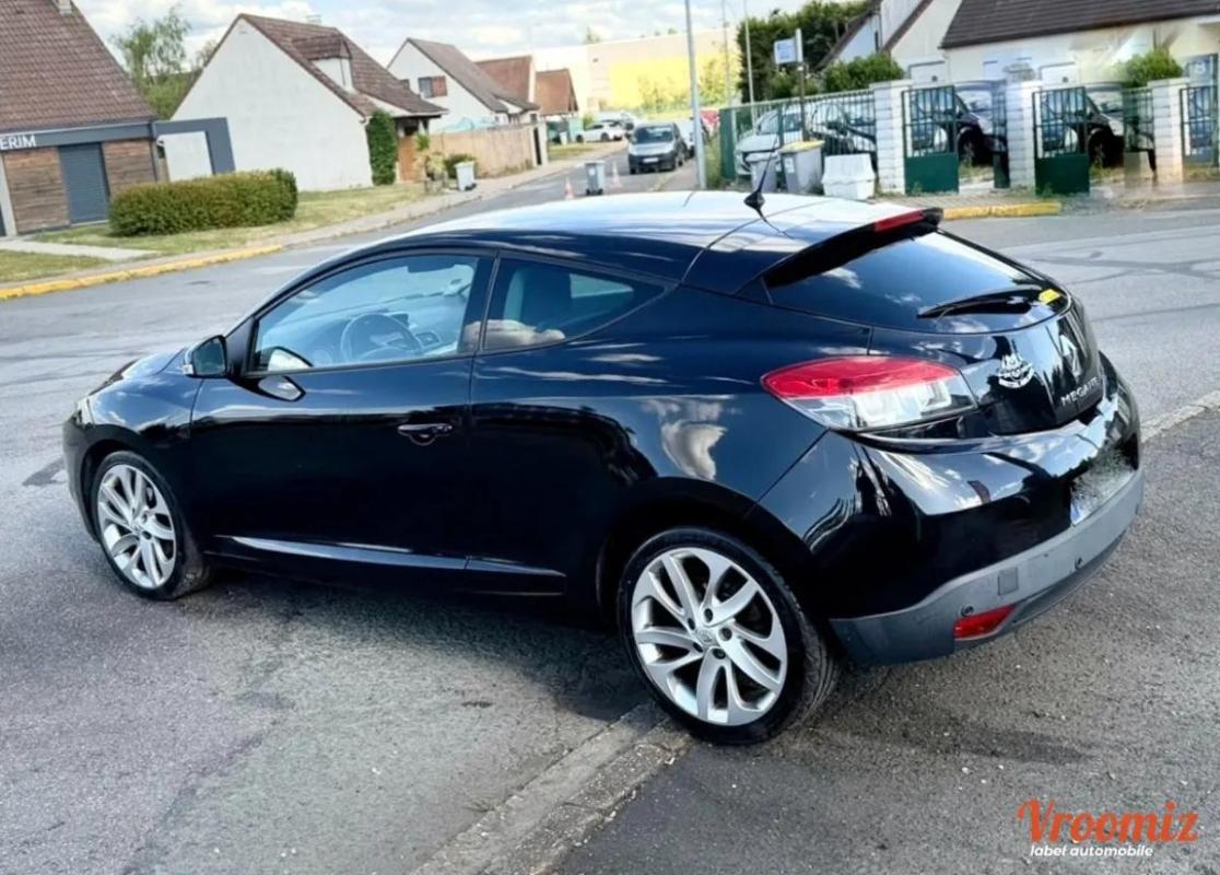 Renault Megane III COUPÉ 1.6 DCI 130 CV DYNAMIQUE