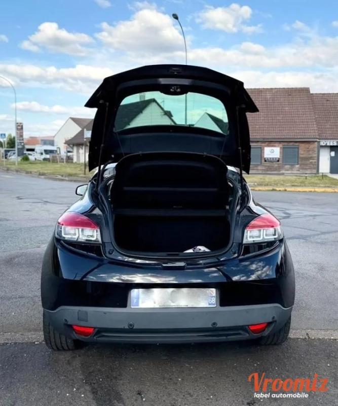 Renault Megane III COUPÉ 1.6 DCI 130 CV DYNAMIQUE