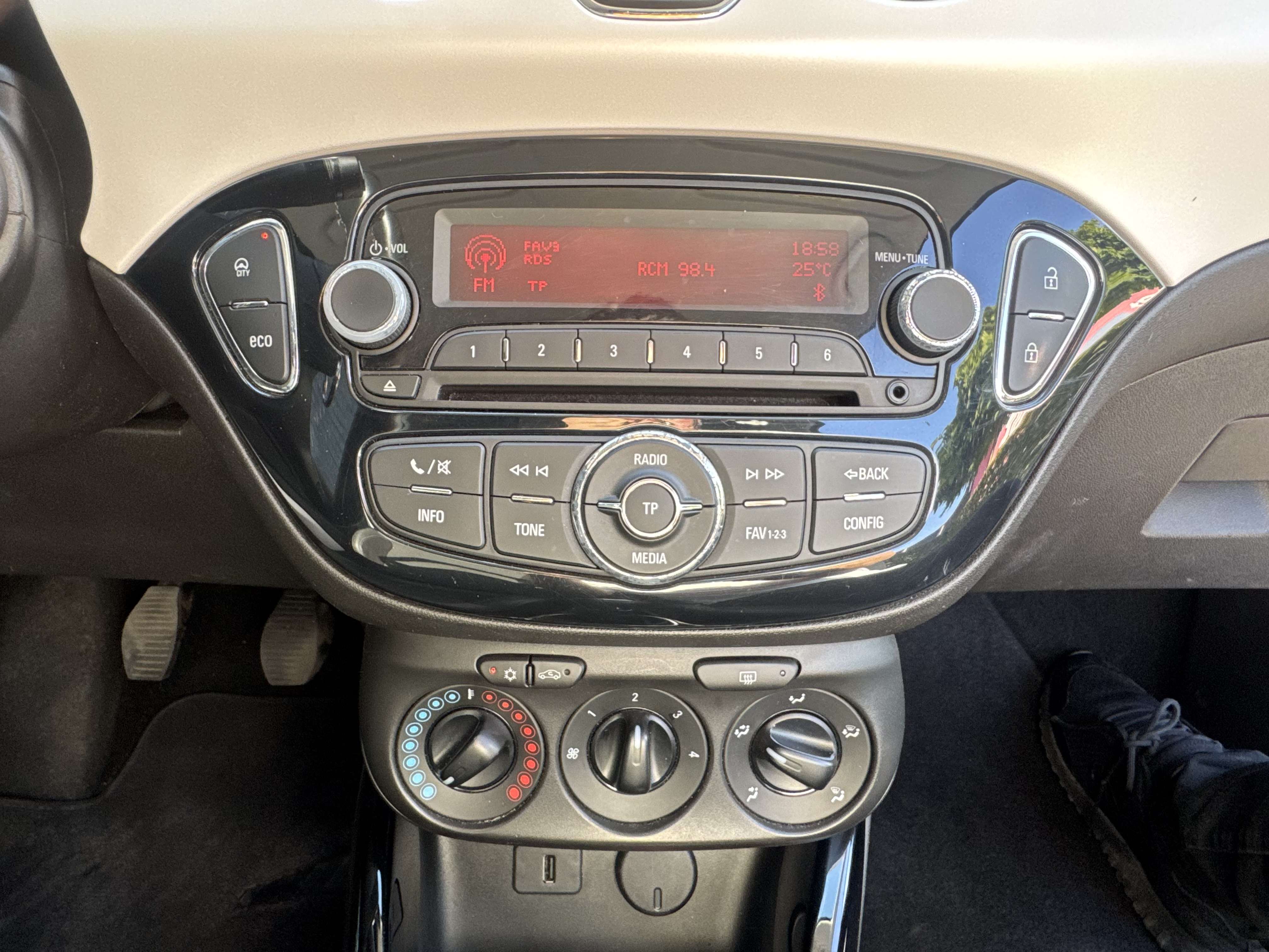 Opel Adam Adam 1.4i Slam Start/Stop*CARNET*CLIM*LIMITEUR*USB