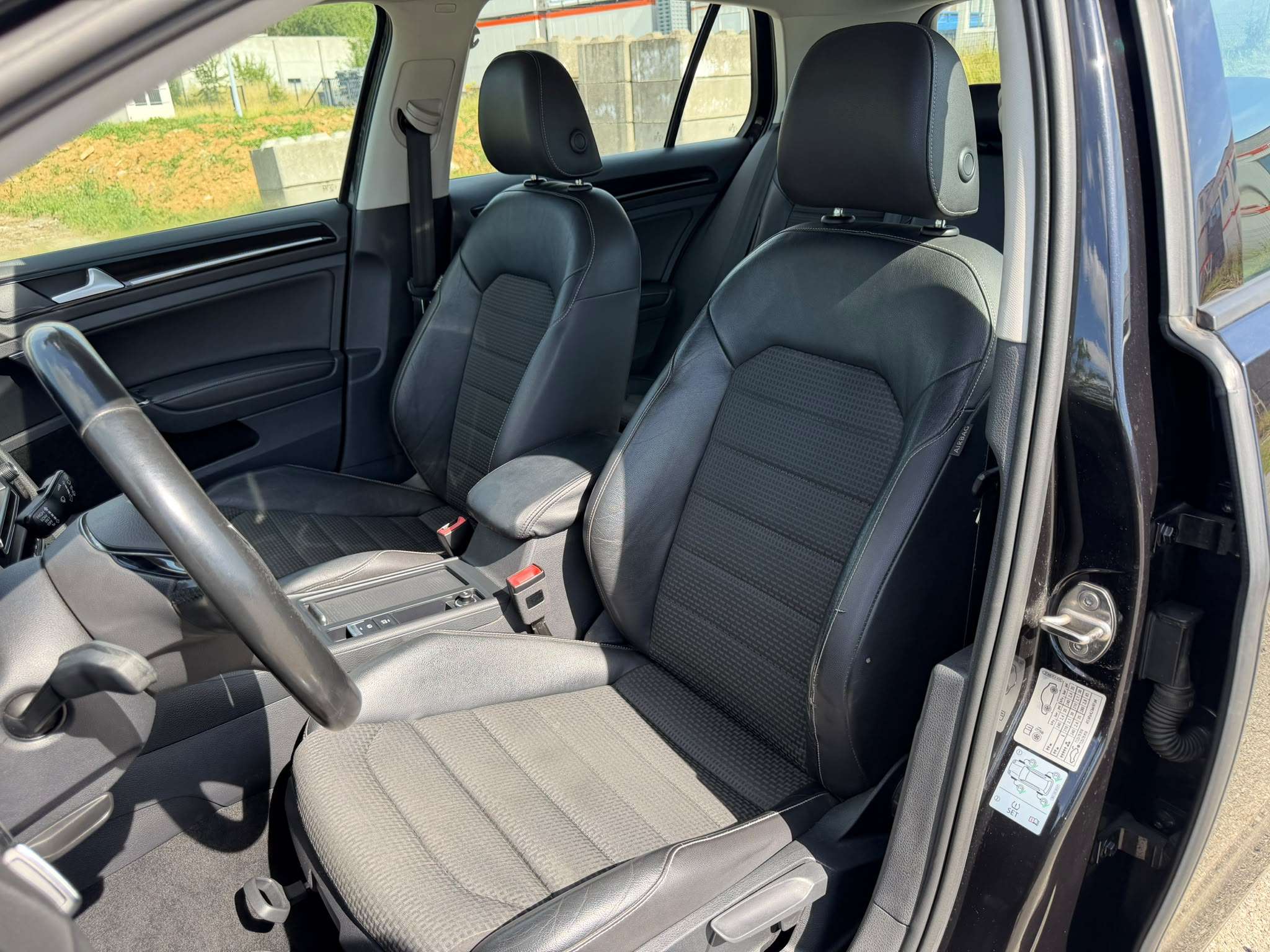 Volkswagen Golf Golf 1.6 CR TDi • EURO 6B