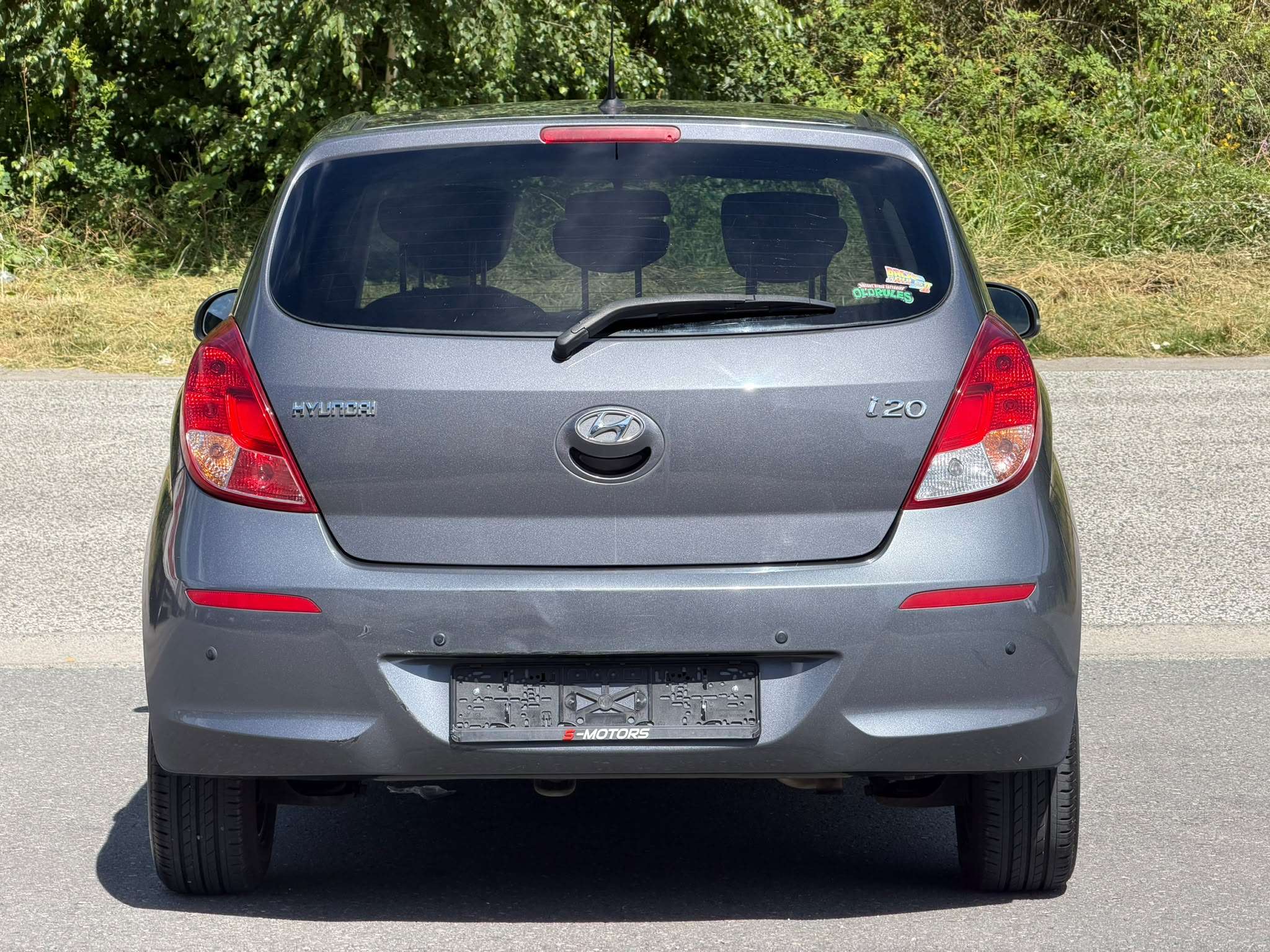 Hyundai i20 i20 1.4i • AUTOMATIQUE •