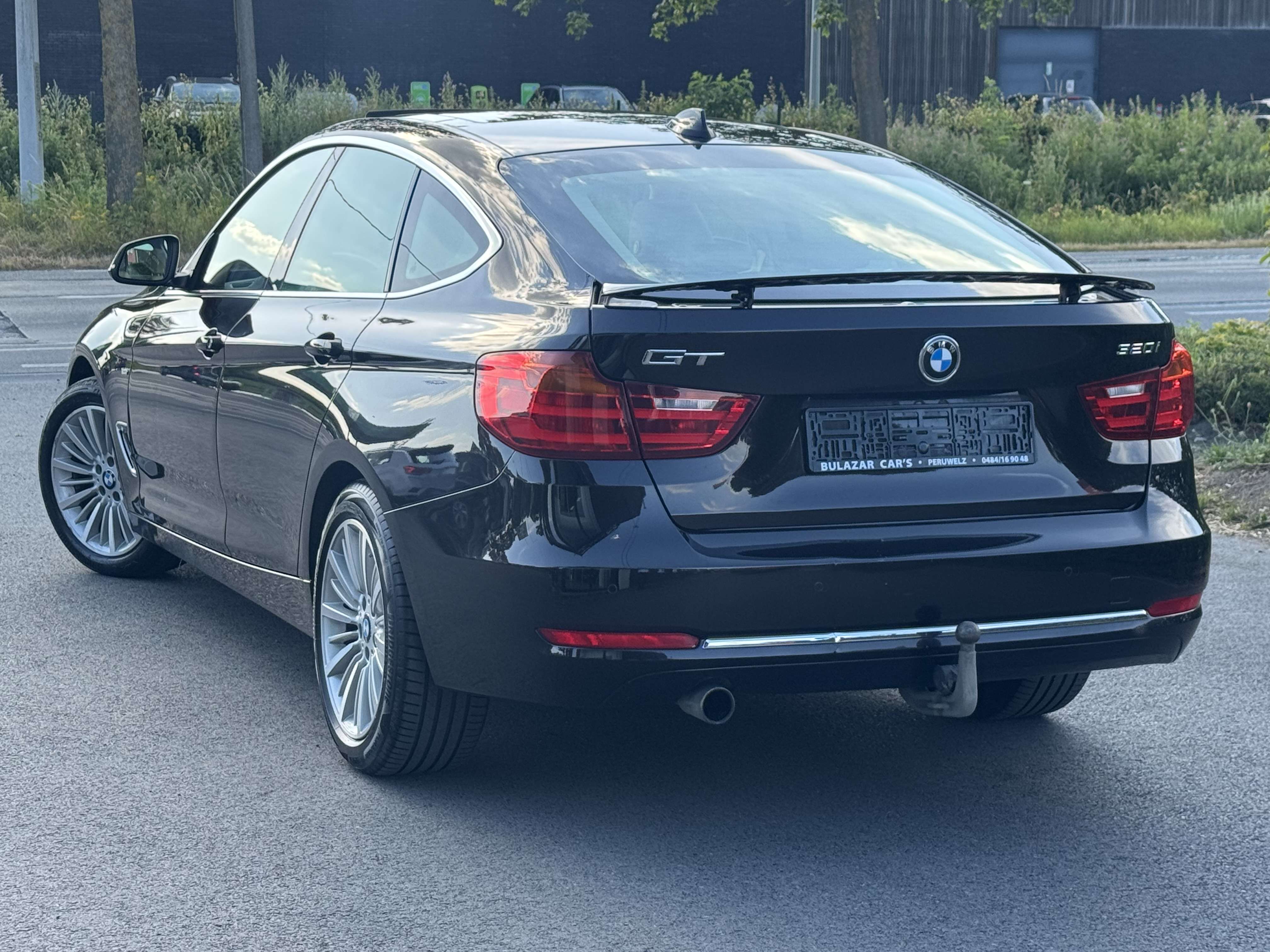 BMW 320 Gran Turismo 320 GT Luxury Line *GARANTIE*CUIR/NAVI/PANO/KEYLESS/PARK ASSIST/FULL LED