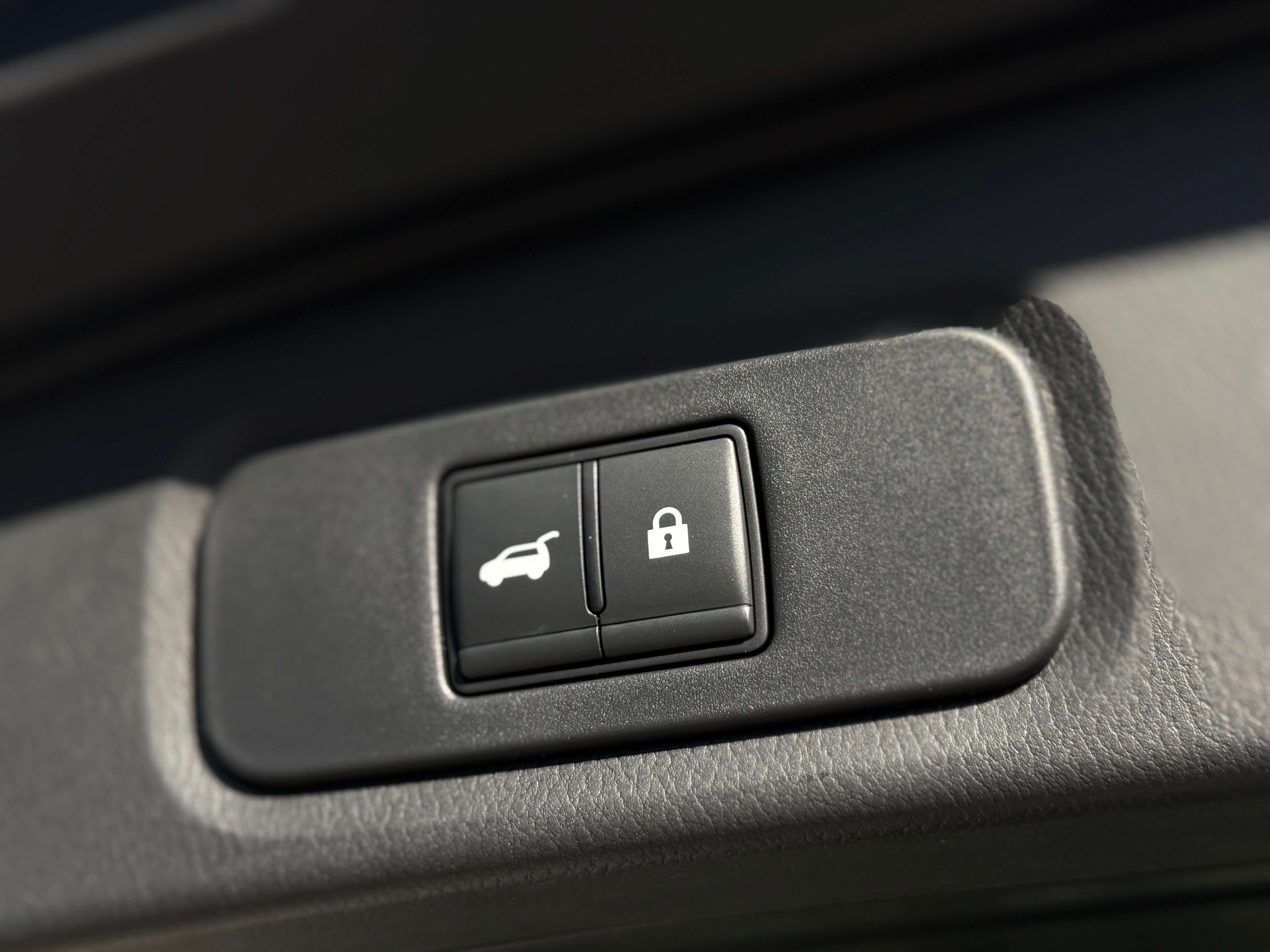 Nissan Qashqai 1.3 DIG-T MHEV - COCKPIT - DISTRONIC - PARK ASSIST - CAMERA360° - ANGLE MORT - FULL OPTION