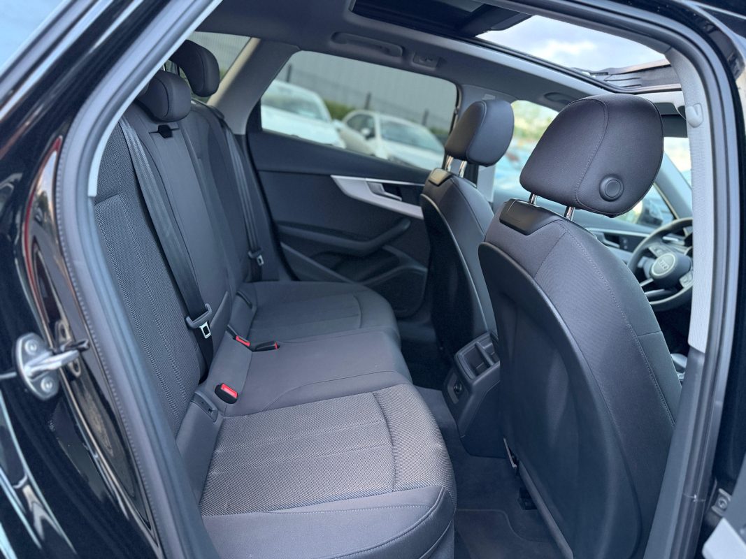 Audi A4 30 TDI 136ch BUSINESS LINE PLUS