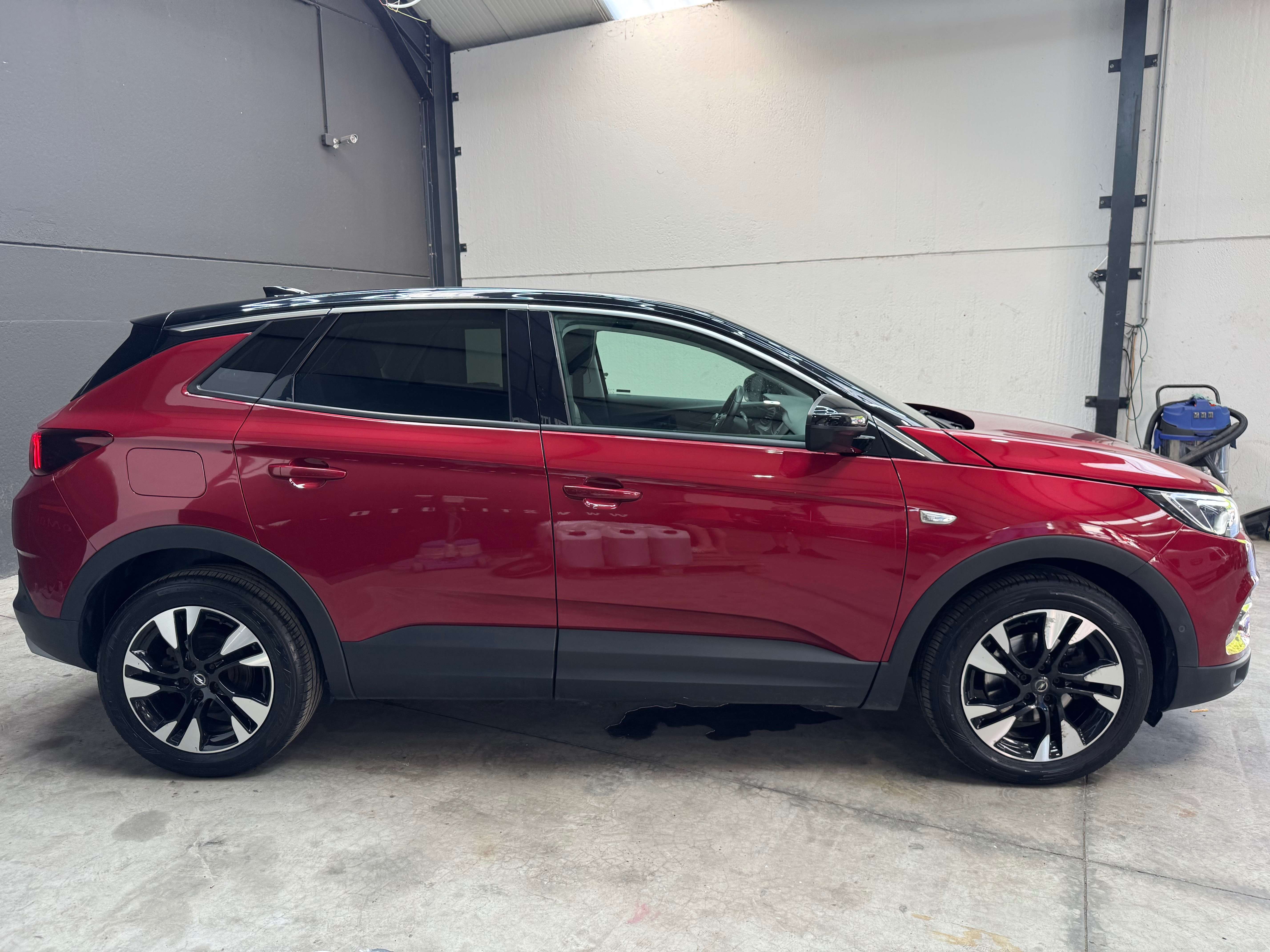 Opel Grandland X Grandland X 1.6 CDTI BlueInjection Edition