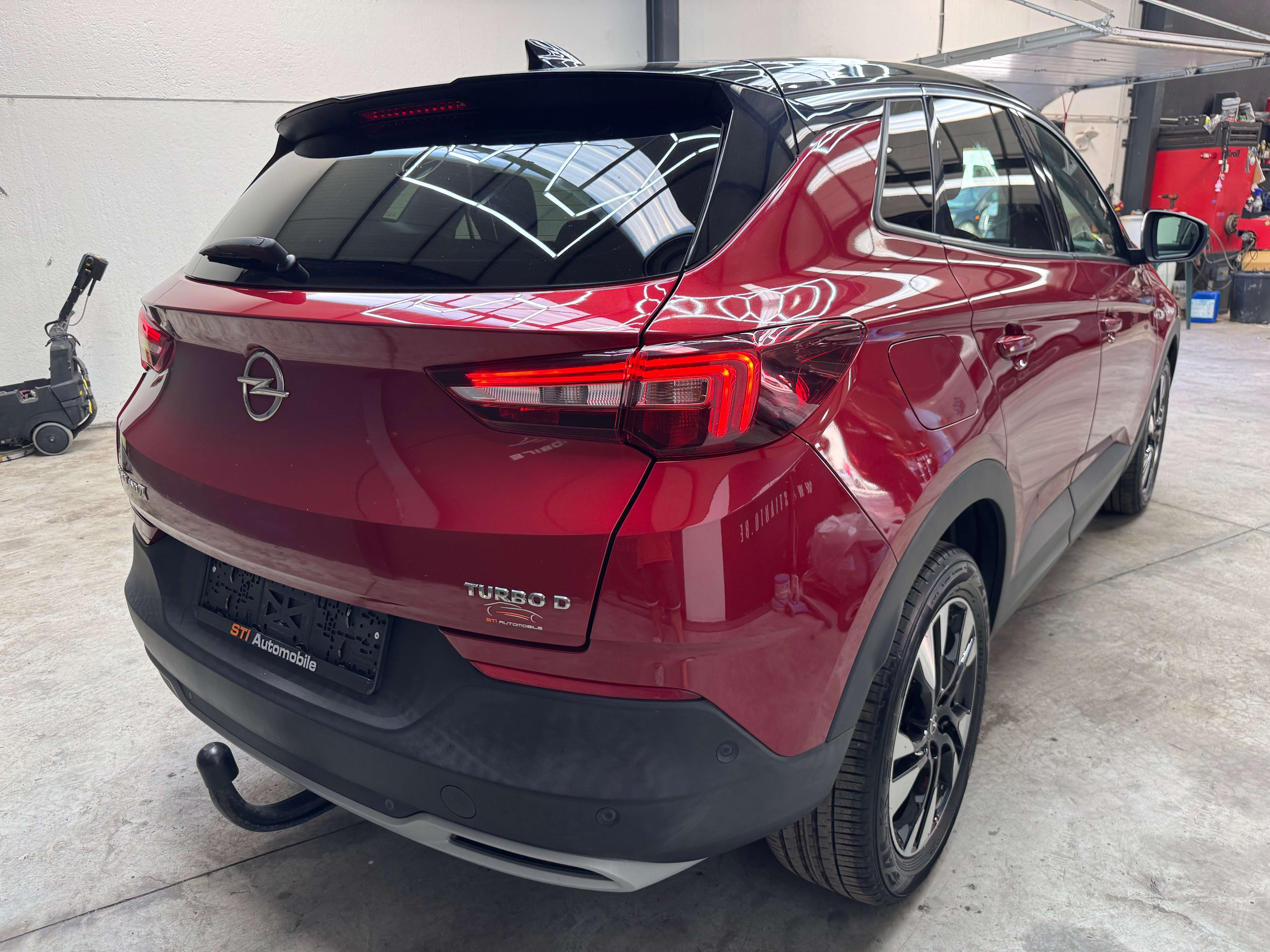 Opel Grandland X Grandland X 1.6 CDTI BlueInjection Edition