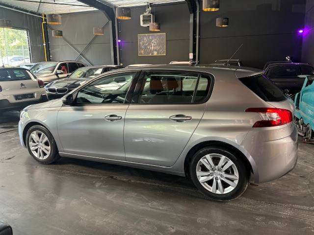 Peugeot 308 1.2 - A/C - MEDIA/TEL - LIM/REG - USB/AUX -