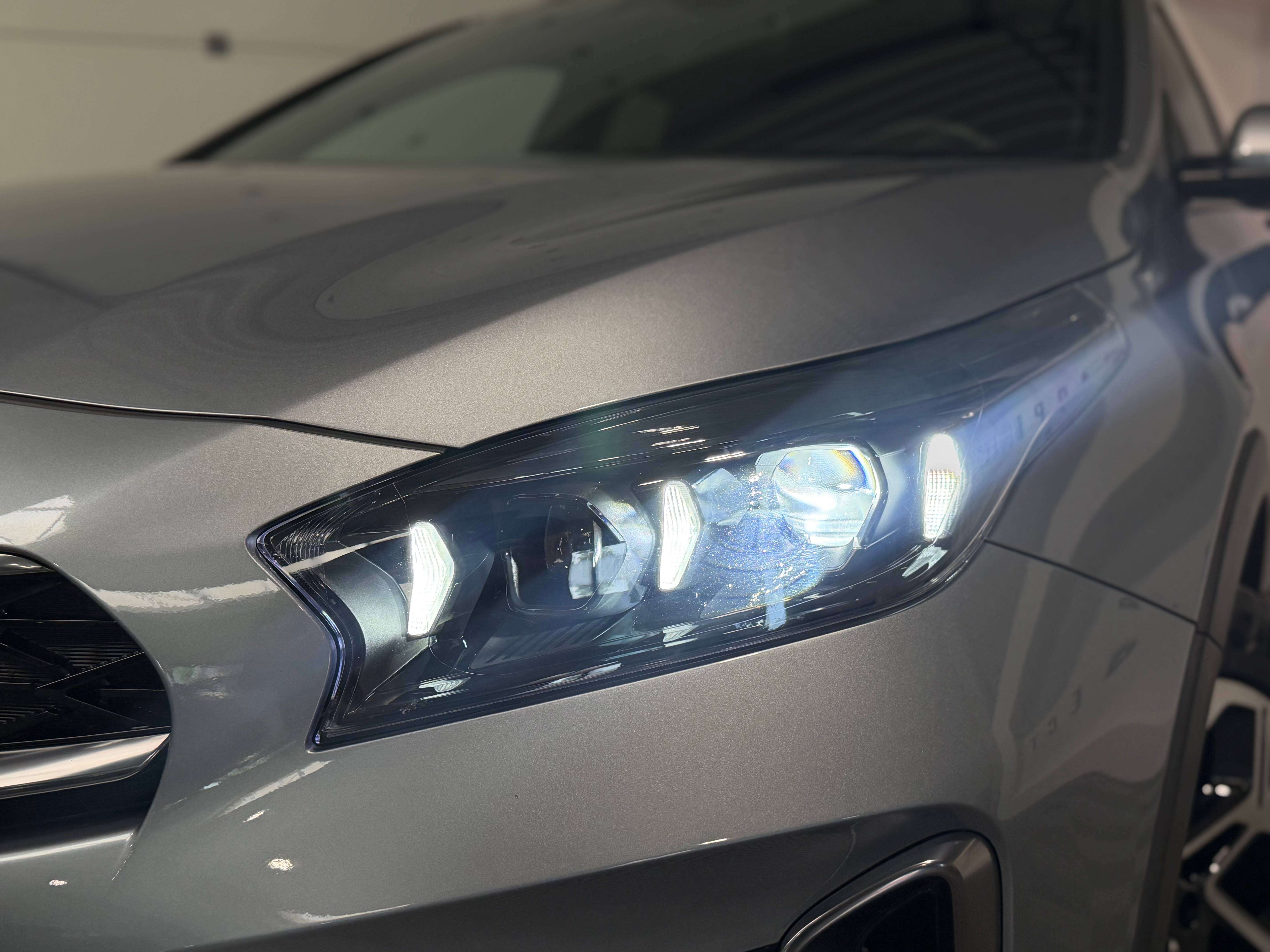 Kia XCeed 1.5 T-GDi GT-Line, Camera de recul, Capteurs AV/AR, Car-Play