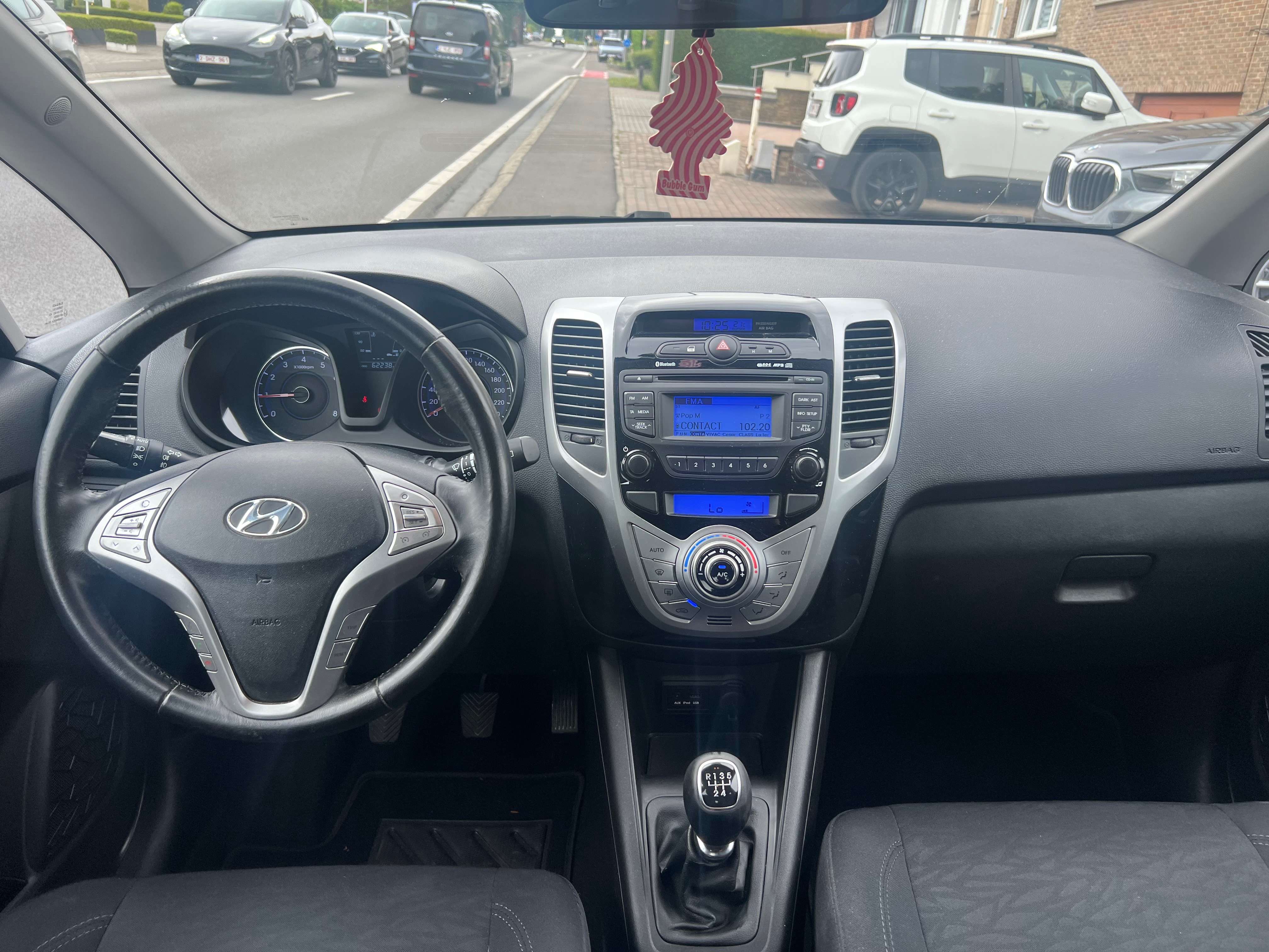 Hyundai iX20 1.4i Move clime comme neuve garantie 12 mois crédit 100%