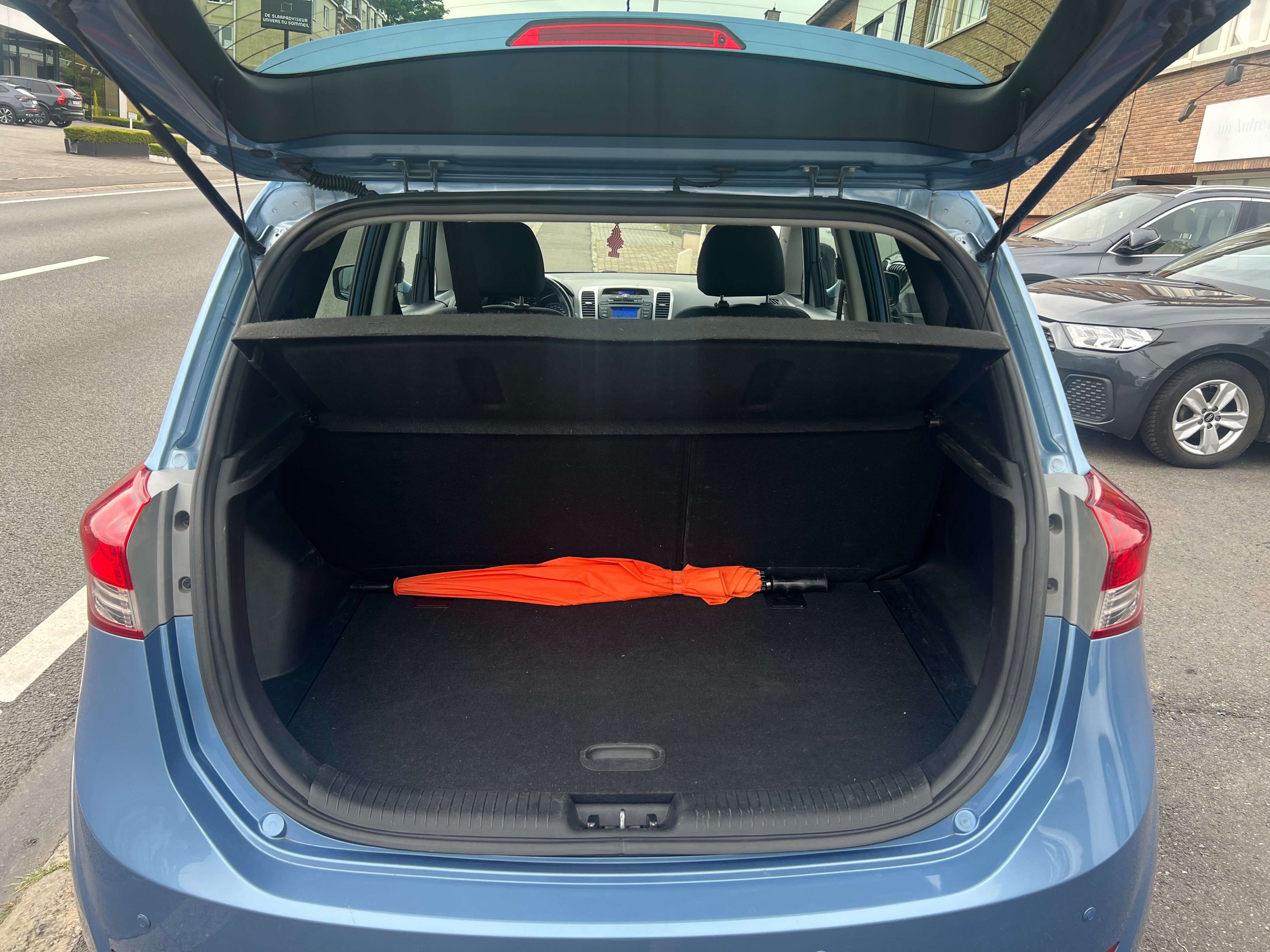 Hyundai iX20 1.4i Move clime comme neuve garantie 12 mois crédit 100%
