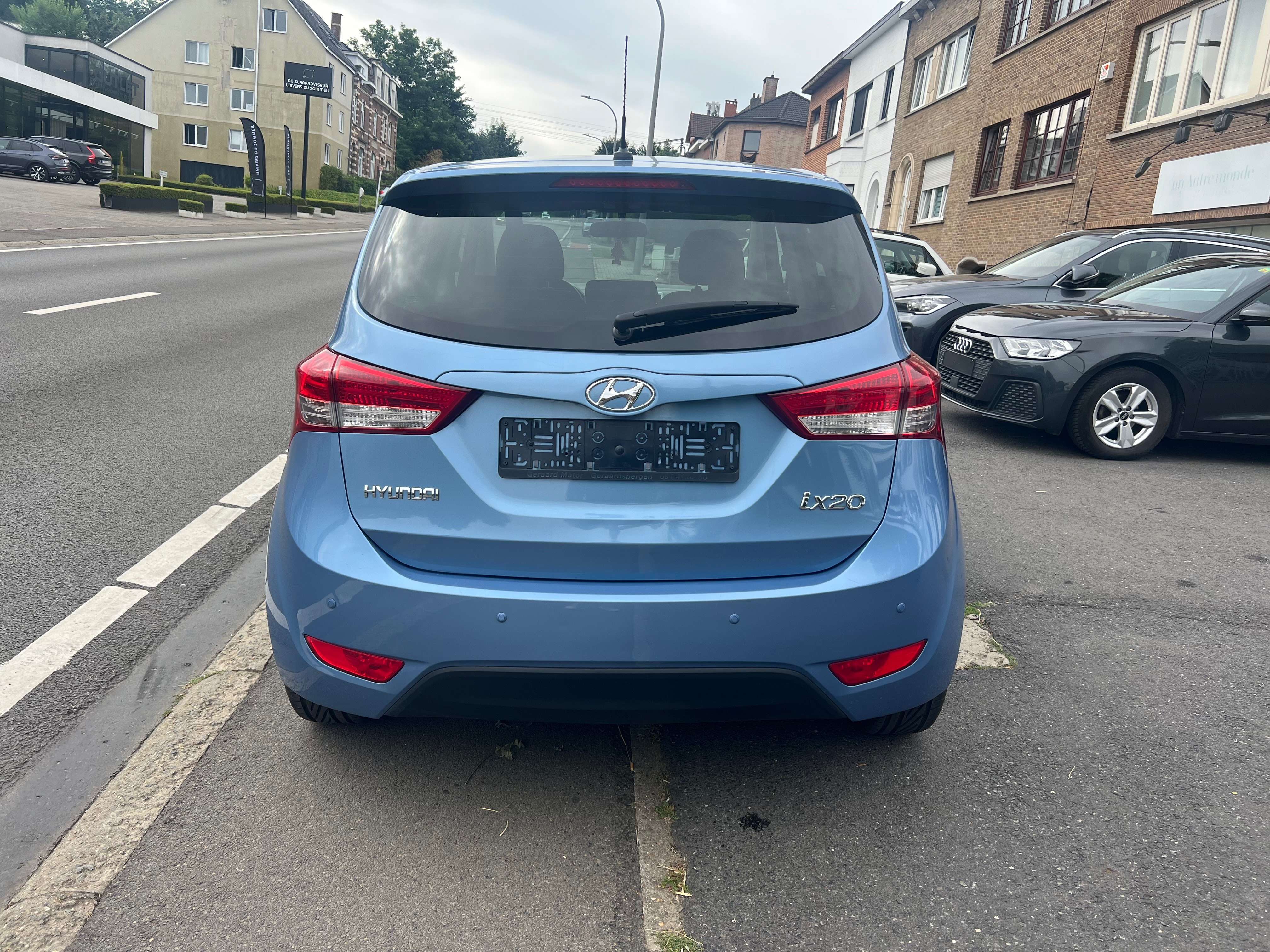 Hyundai iX20 1.4i Move clime comme neuve garantie 12 mois crédit 100%