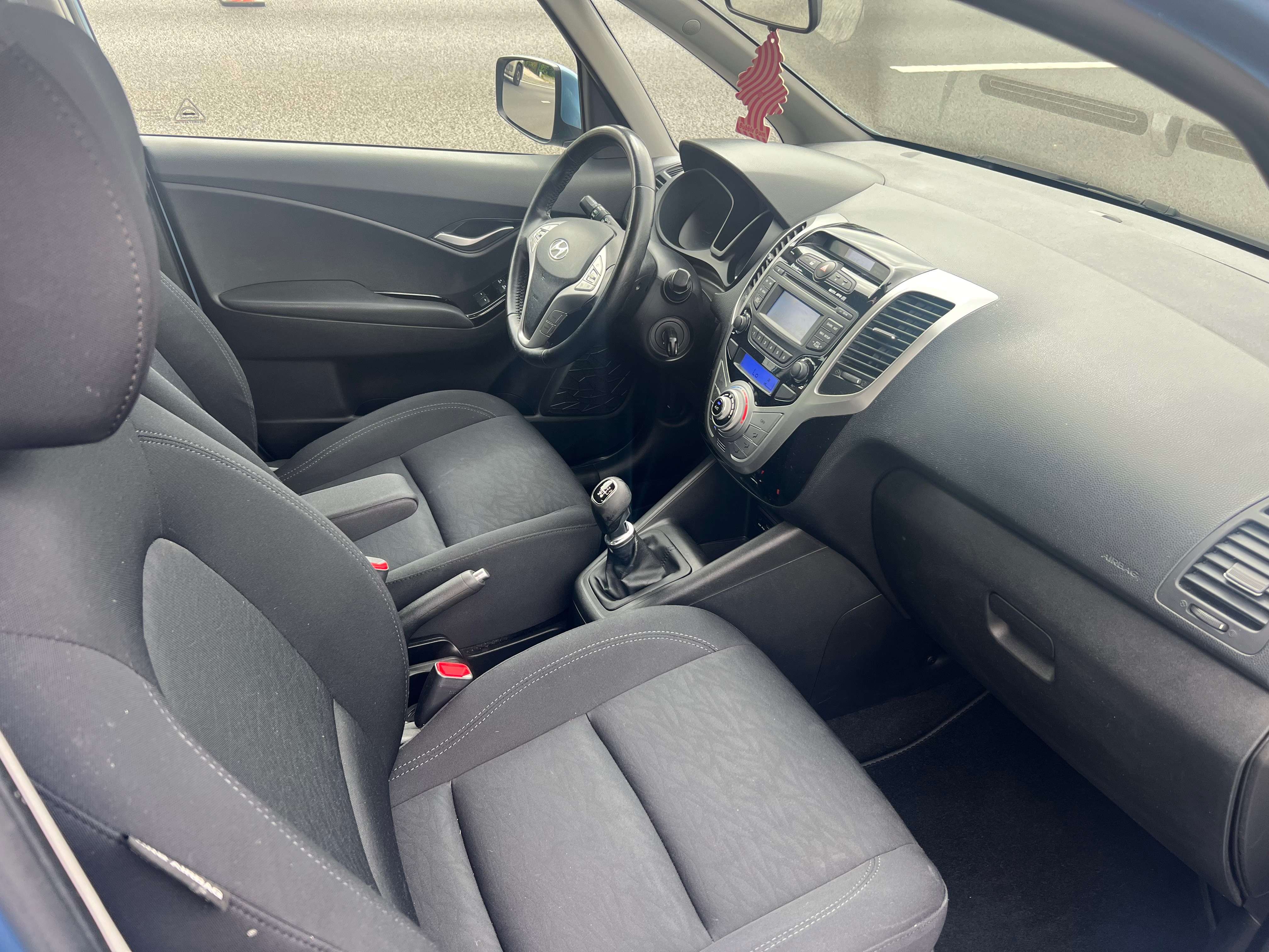 Hyundai iX20 1.4i Move clime comme neuve garantie 12 mois crédit 100%