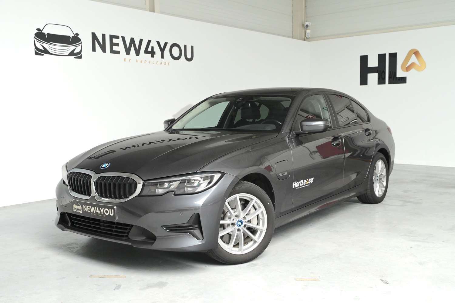 BMW 330 BMW 330e Berline