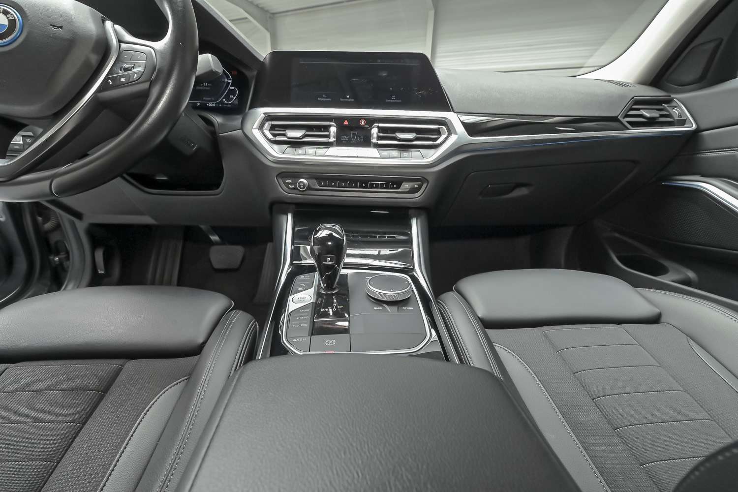 BMW 330 BMW 330e Berline