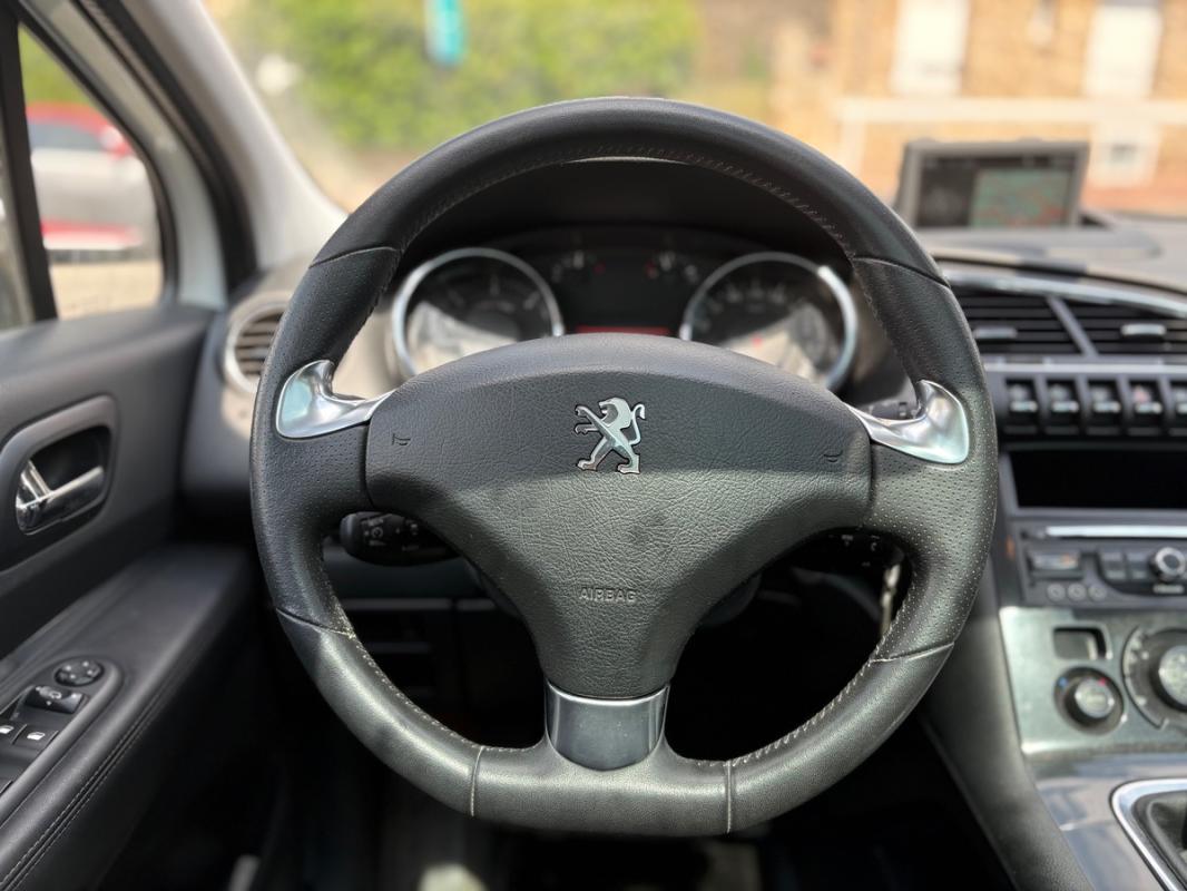 Peugeot 3008 FÉLINE Phase 2 1.6 BlueHDi 120 cv *TRES BON ETAT*