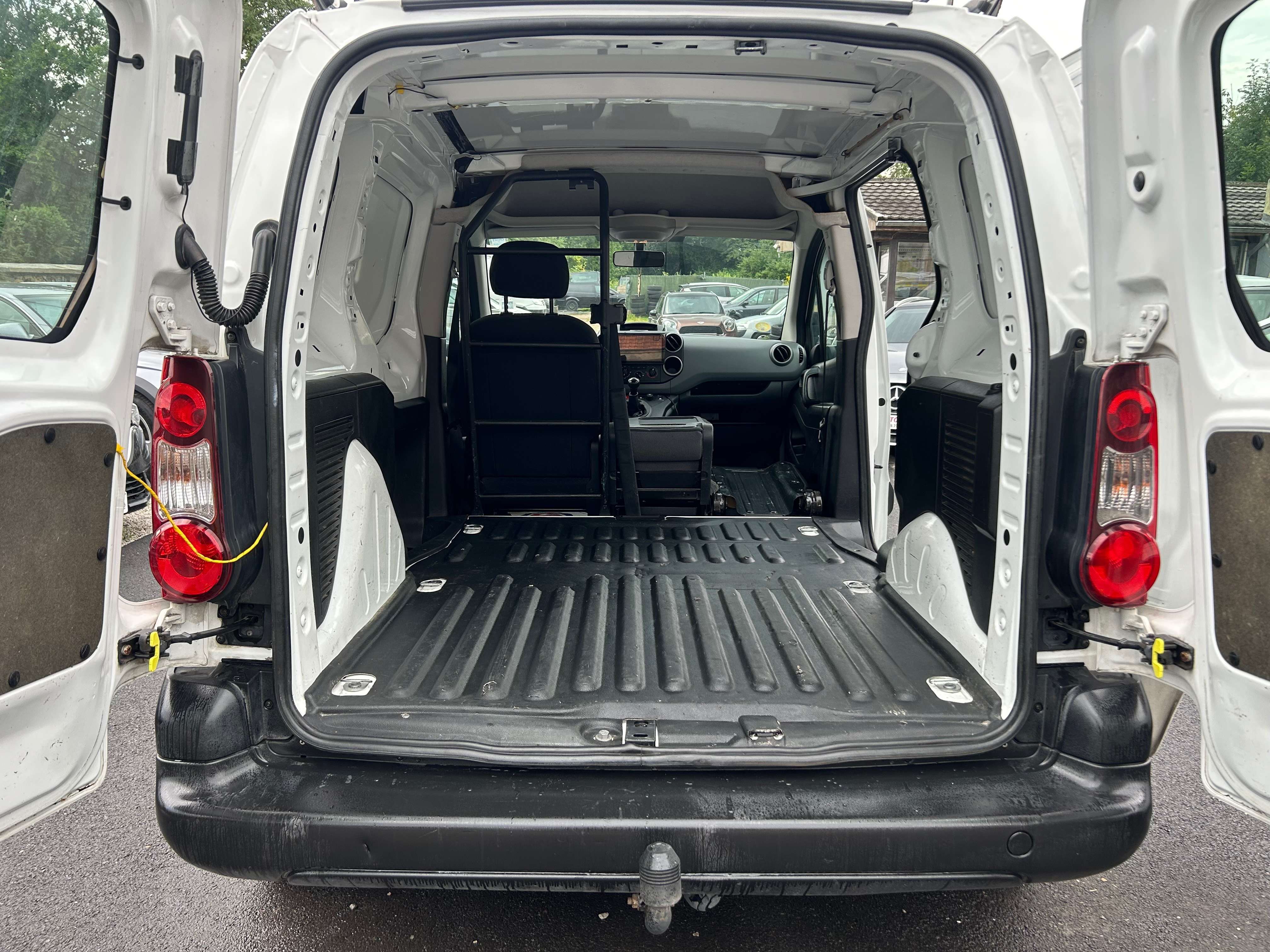 Citroen Berlingo 1.6 BlueHDi EURO6B 3 Places 1er Propriétaire avec suivi d'entretien complet