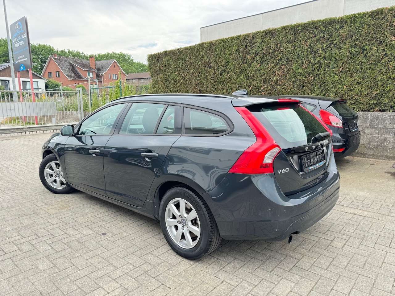Volvo V60 V60 1.6 D2 Momentum Powershift
