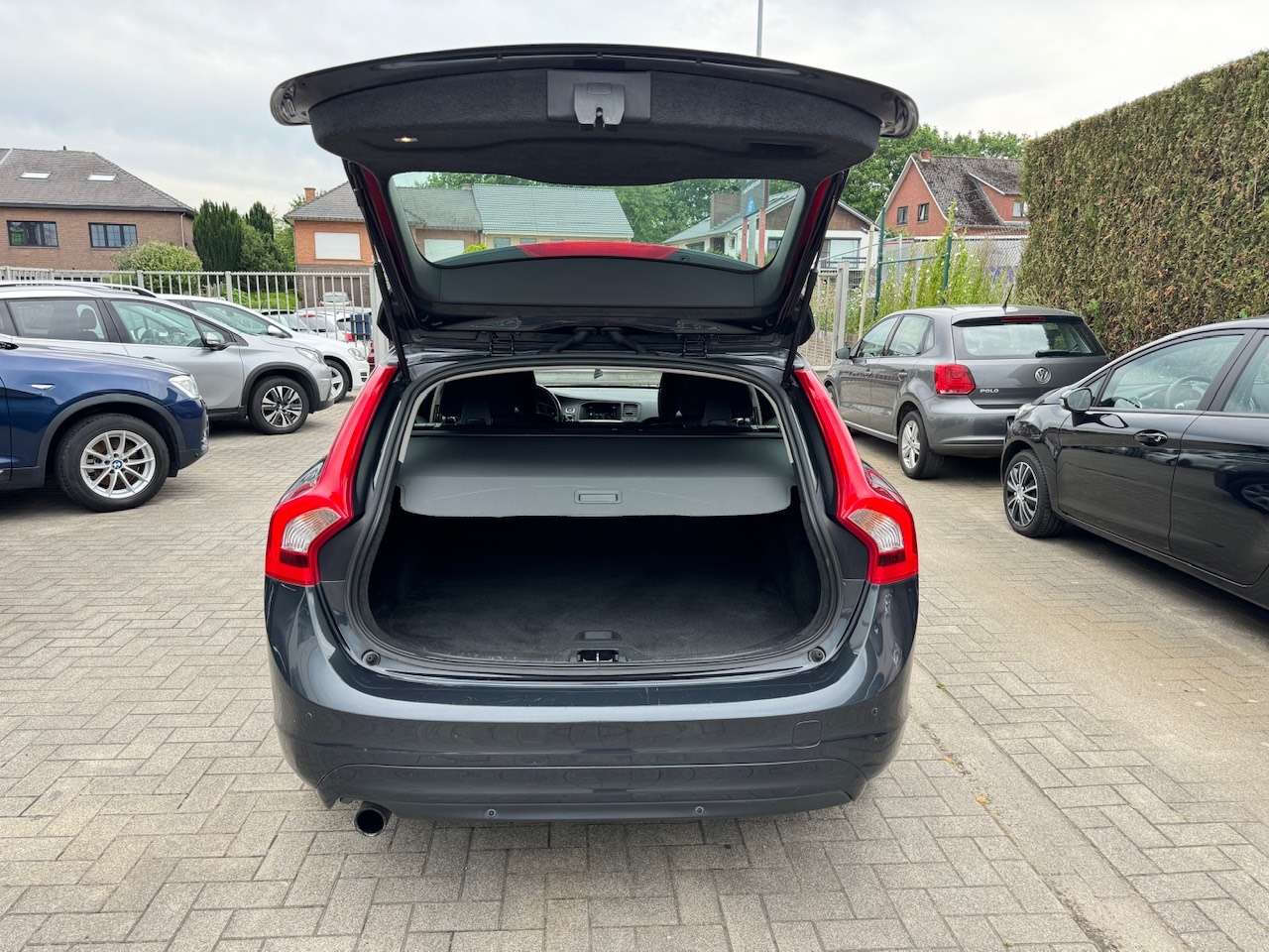 Volvo V60 V60 1.6 D2 Momentum Powershift