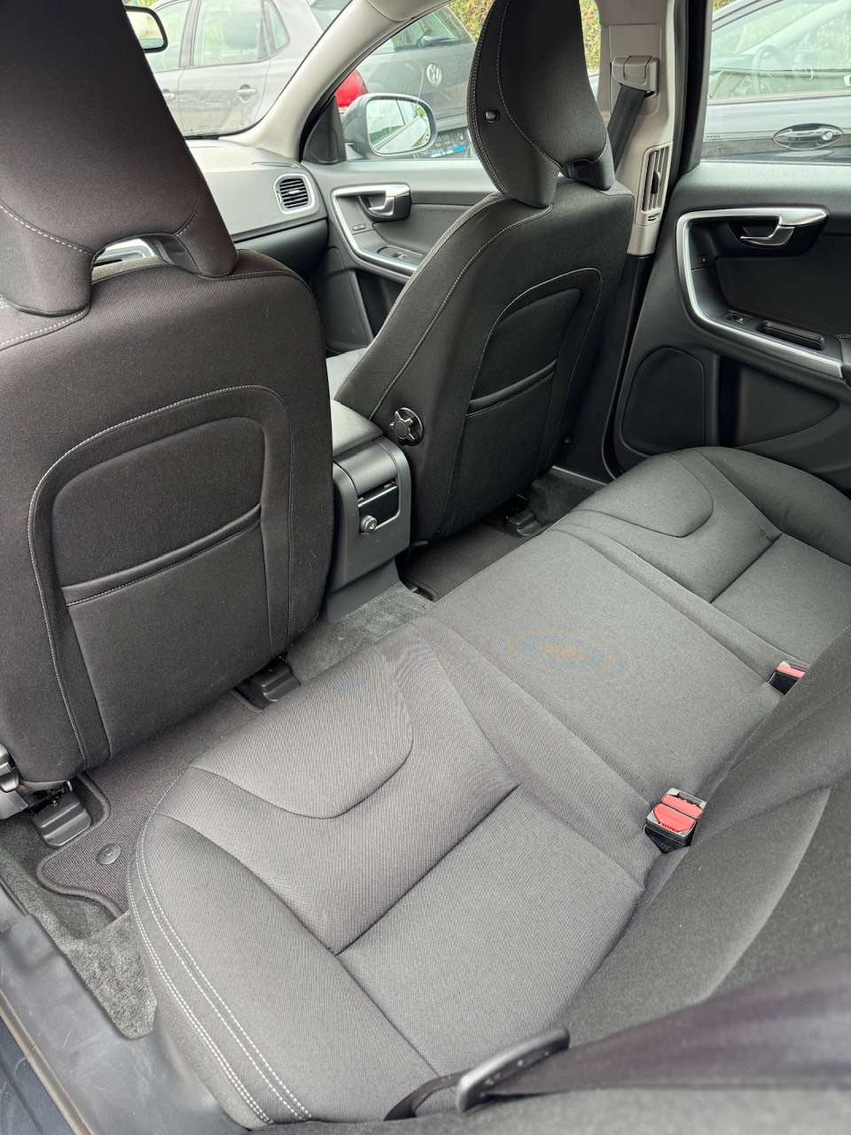Volvo V60 V60 1.6 D2 Momentum Powershift