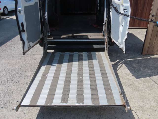 Iveco Daily 35C14V 2.3 Turbo VGT Hi-Matic LAADBRUG 15500eur NETTO