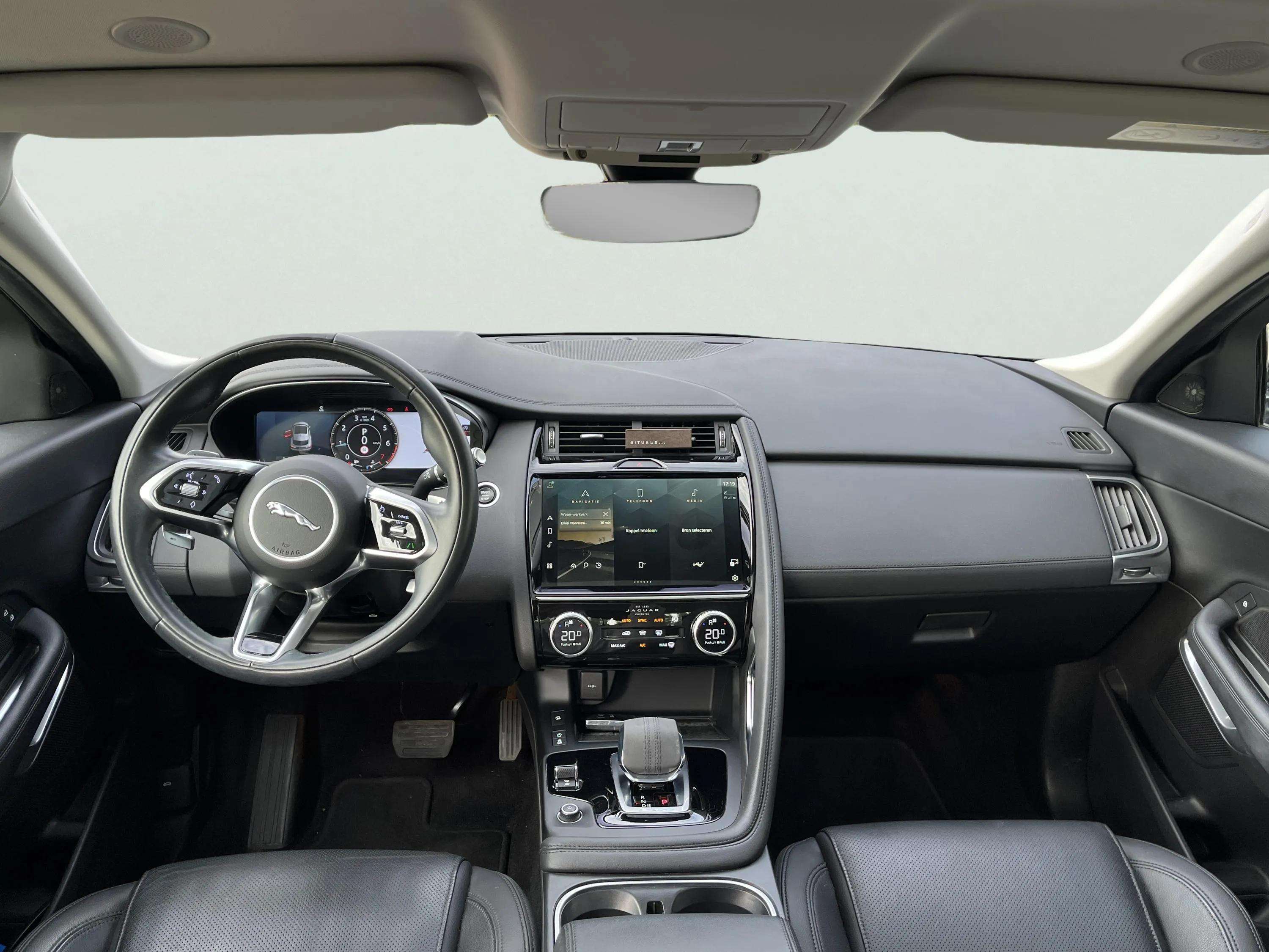 Jaguar E-Pace P160 MHEV S *MILD-HYBRID - PANODAK - 360° CAMERA - AUTOMAAT*