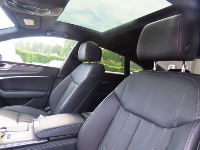 Audi A7 A7 PHEV 55 TFSI e Quattro Competition S-LINE (EU6AP)