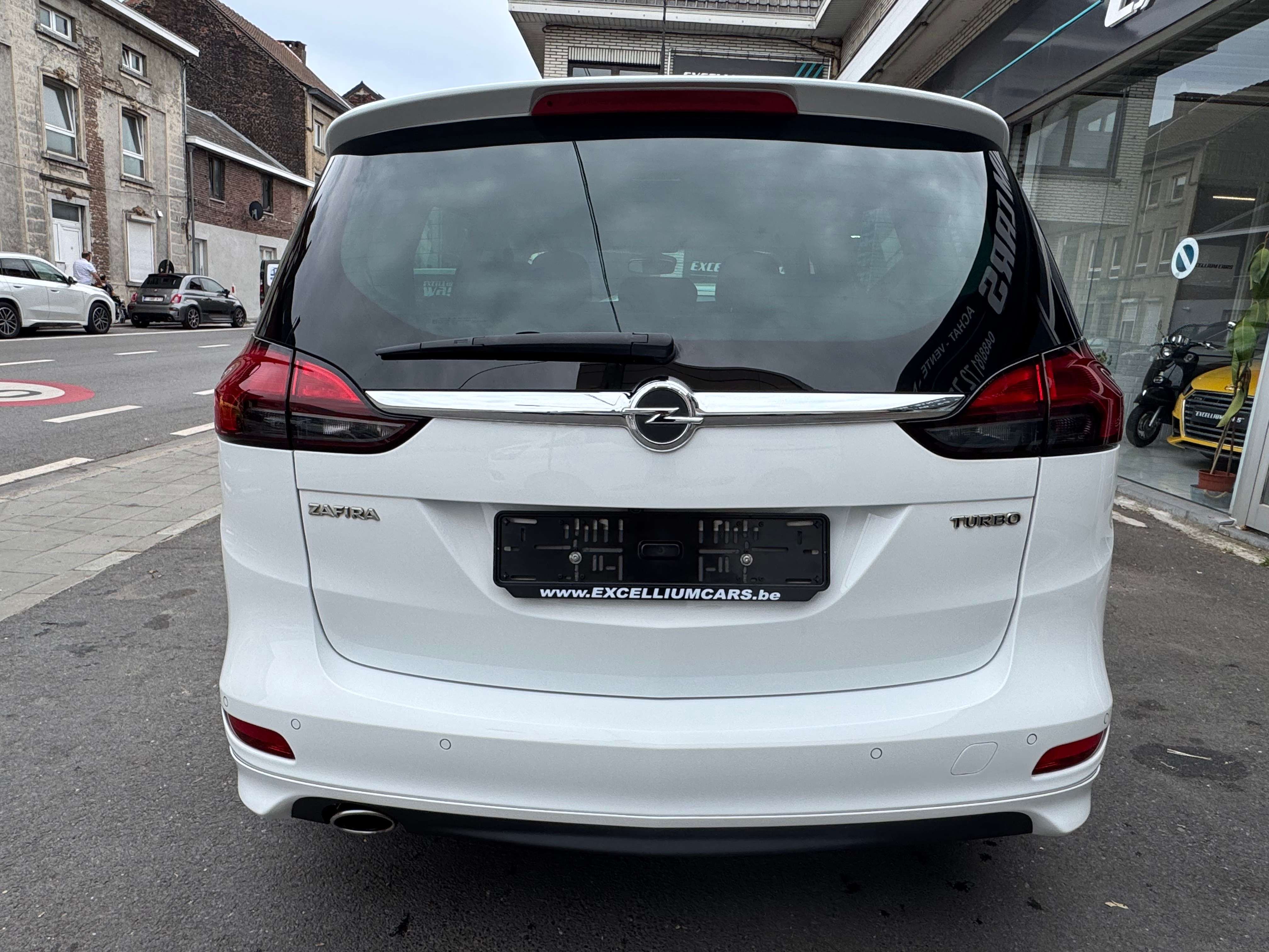 Opel Zafira Tourer 1.6 Turbo ECOTEC Opc line Led Jante Cuir Xenon 7Place Gps Tres Belle Garantie