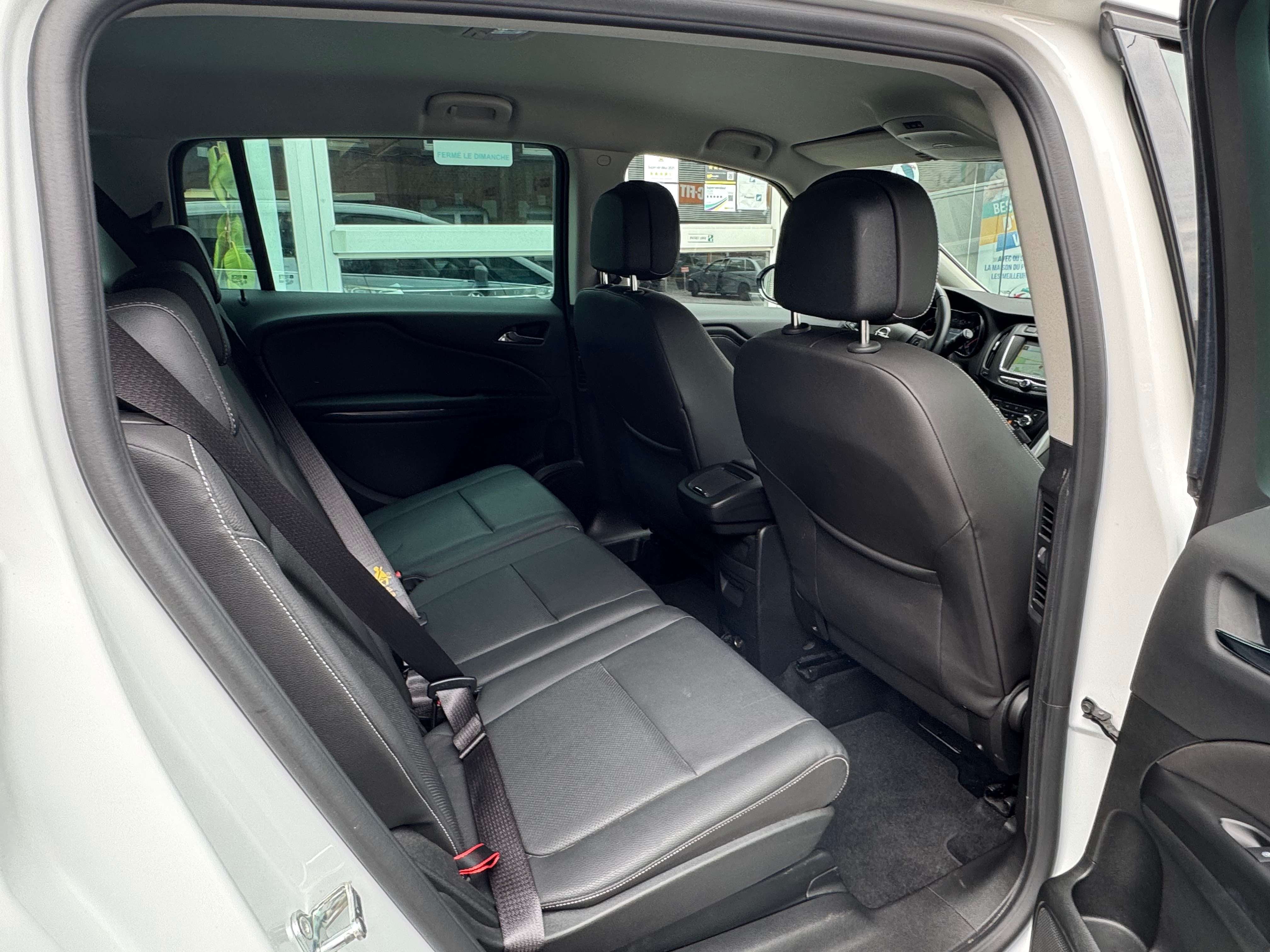 Opel Zafira Tourer 1.6 Turbo ECOTEC Opc line Led Jante Cuir Xenon 7Place Gps Tres Belle Garantie
