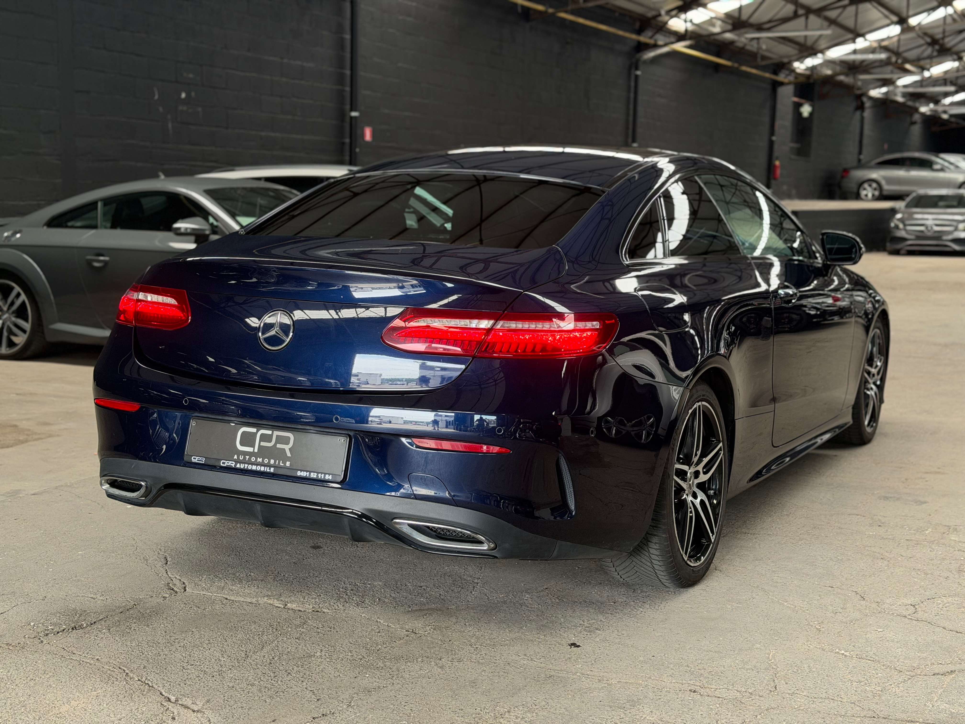 Mercedes-Benz E 220 d Coupe * NEW LIFT * PACK AMG * TOIT OUVRANT * GPS * CLIM AUTO